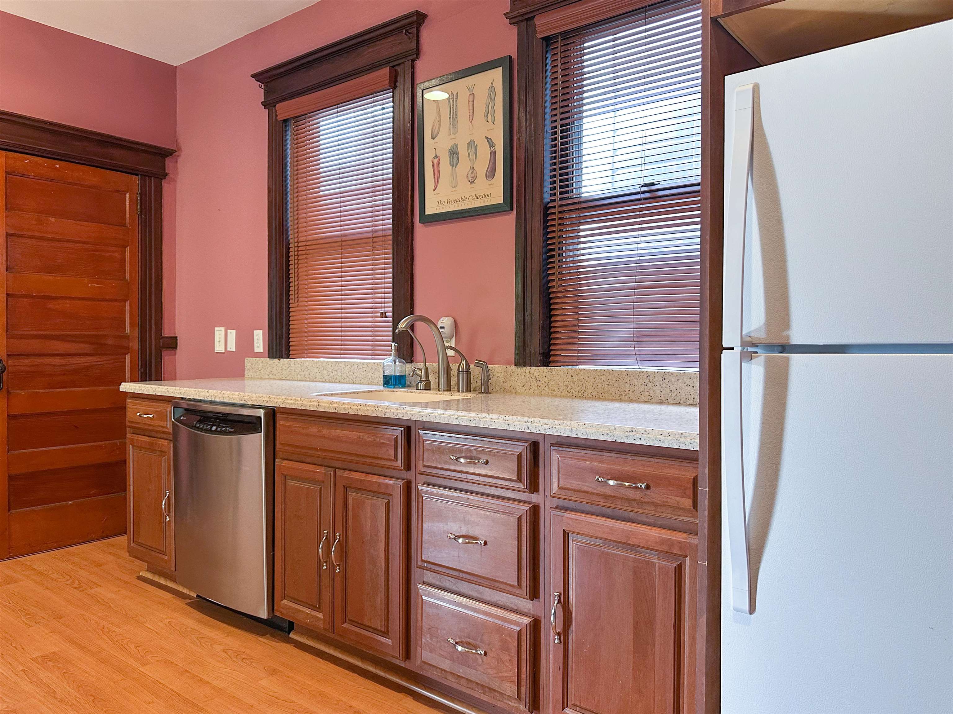 203 Brighton Ave, Kearny, New Jersey image 20