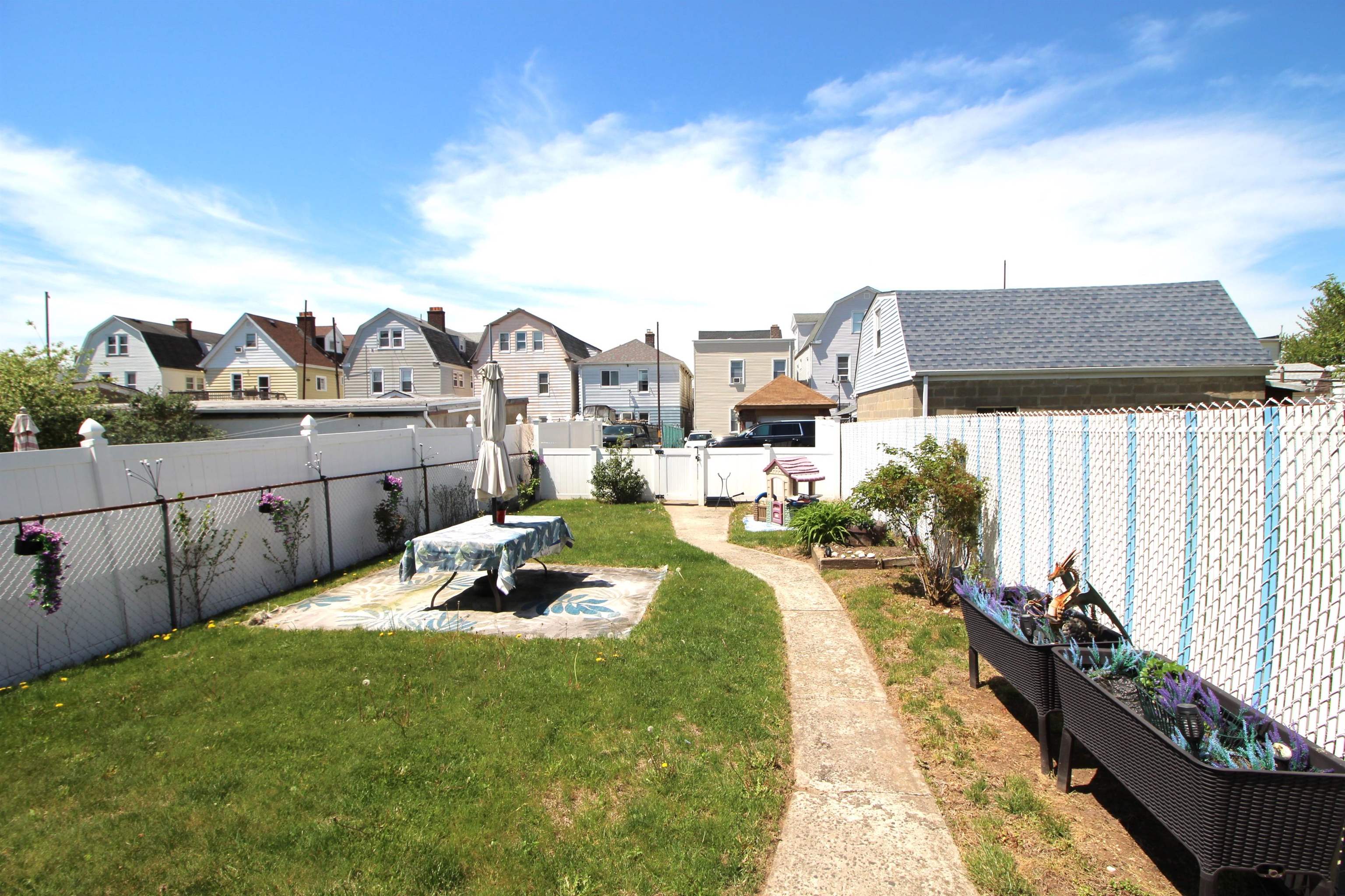 203 Brighton Ave, Kearny, New Jersey image 39