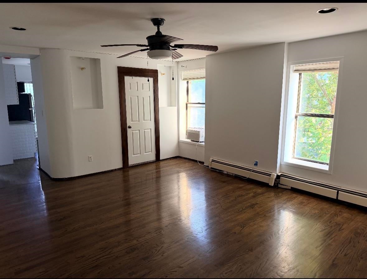 236 GROVE ST - Photo 3