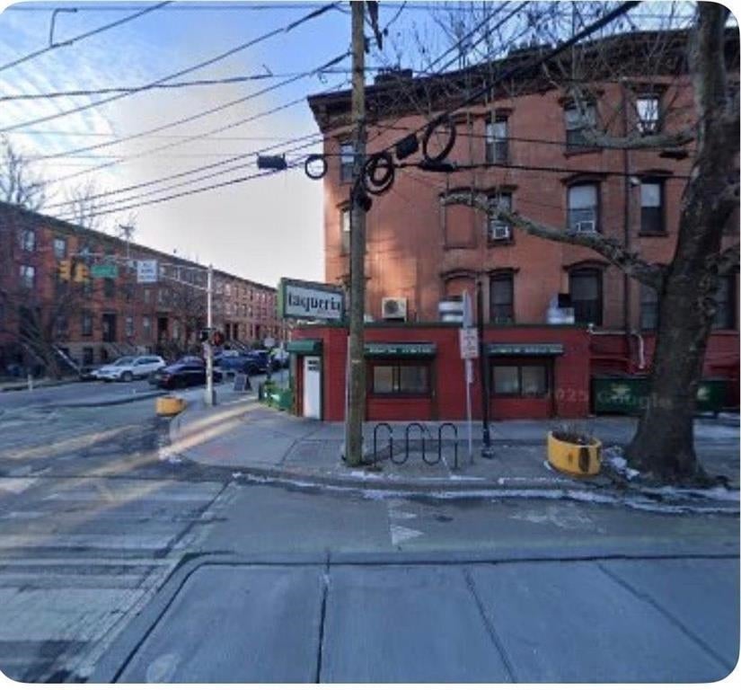 236 GROVE ST - Photo 2