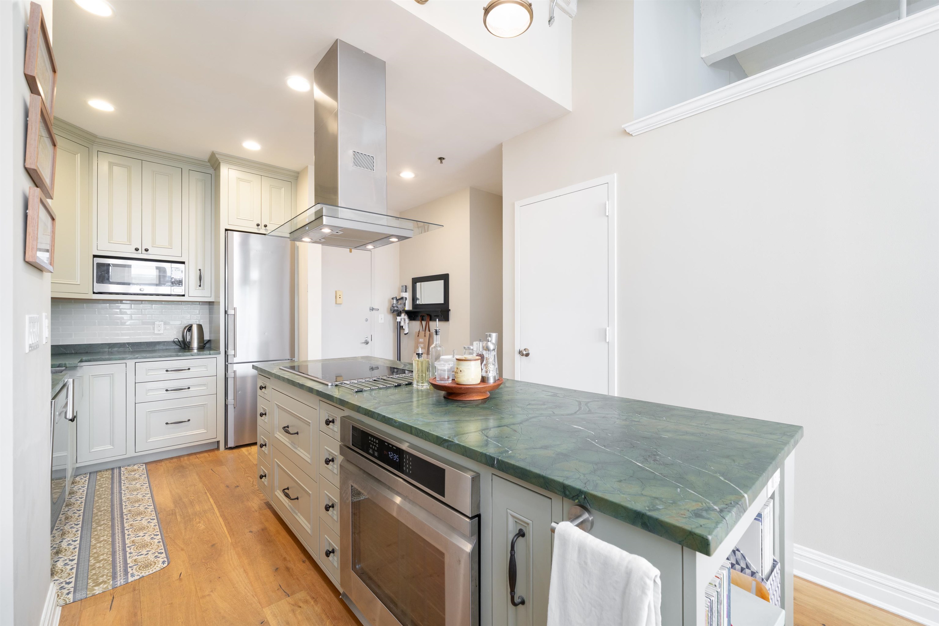 1500 Washington St #2M, Hoboken, New Jersey image 6