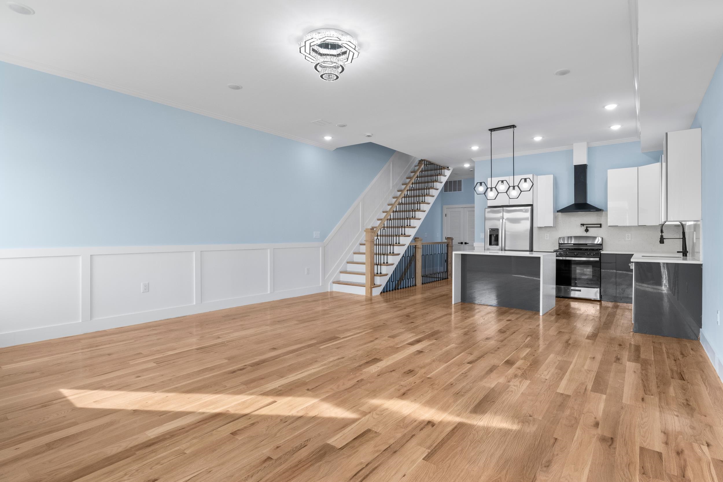20 Zabriskie St #2, Jersey City, New Jersey image 2