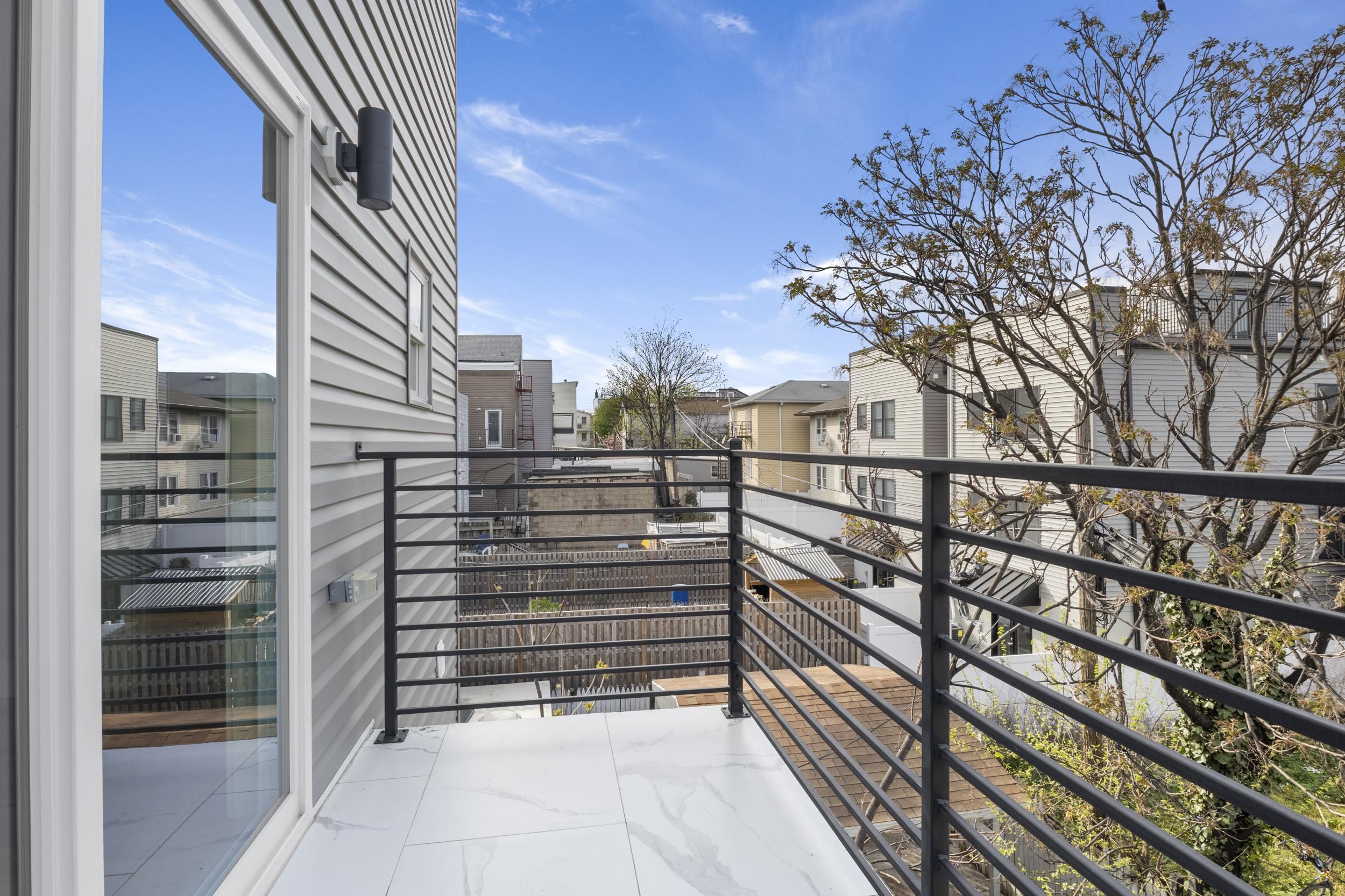 20 Zabriskie St #2, Jersey City, New Jersey image 15