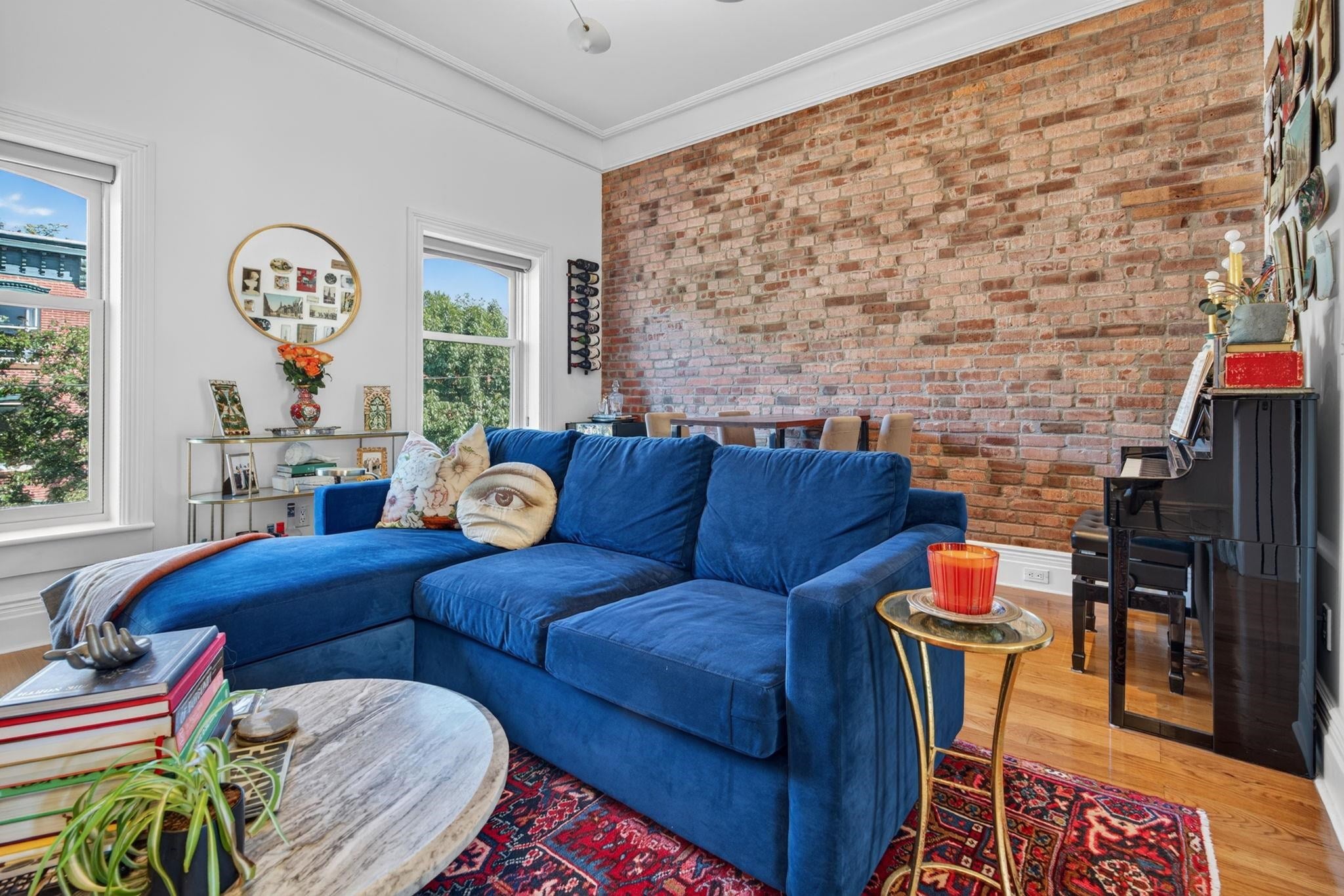 275 5TH ST 3