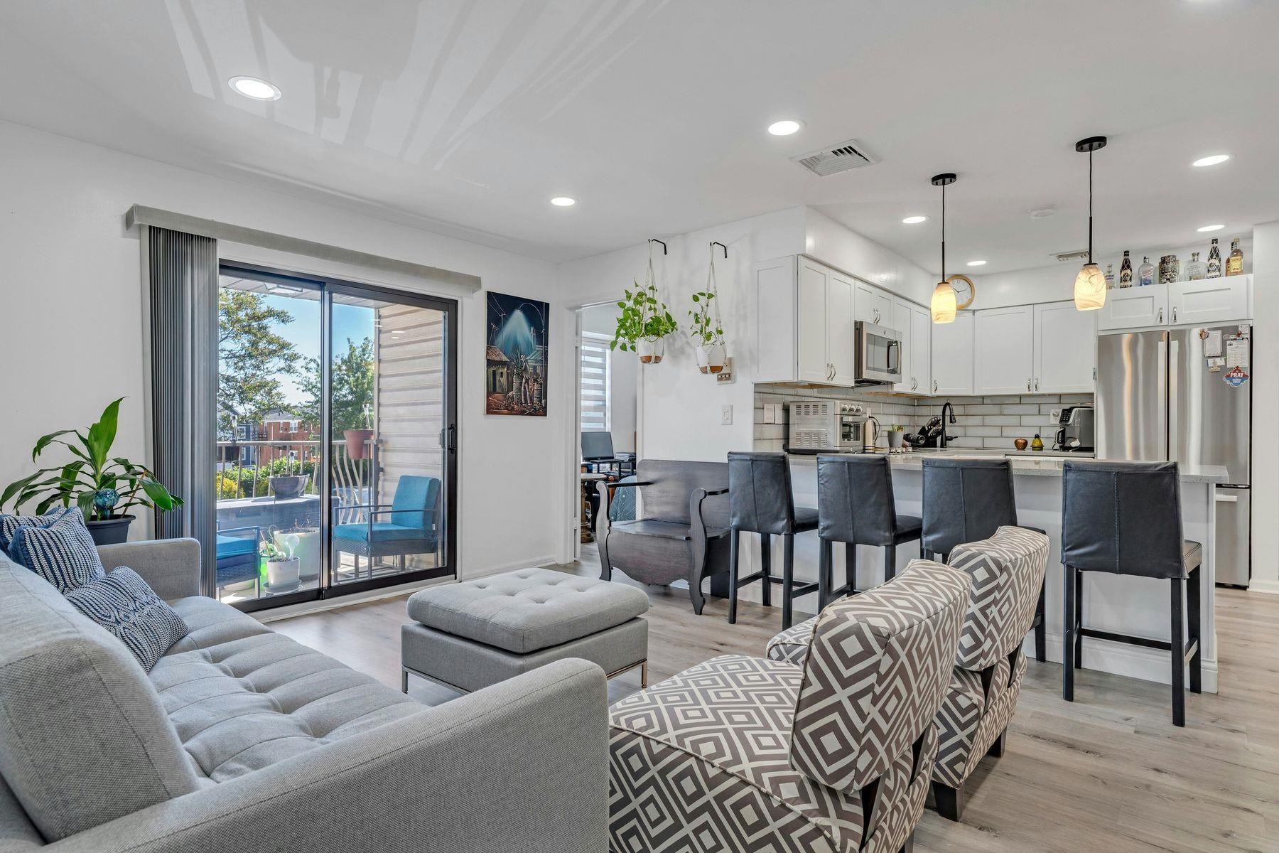 539 Bayway Circle #2C, ELIZABETH, New Jersey image 3
