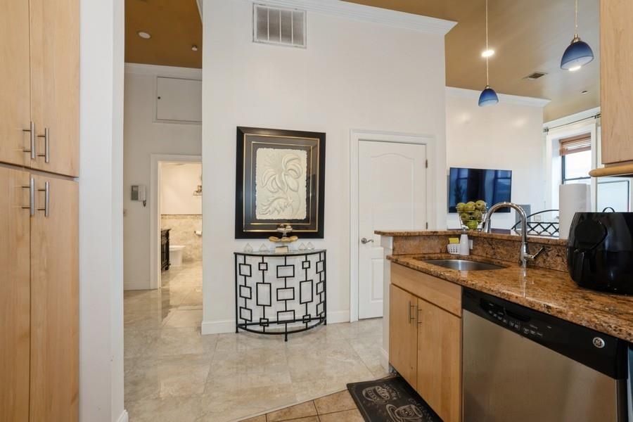 59 West 30th St #102, Bayonne, New Jersey image 4