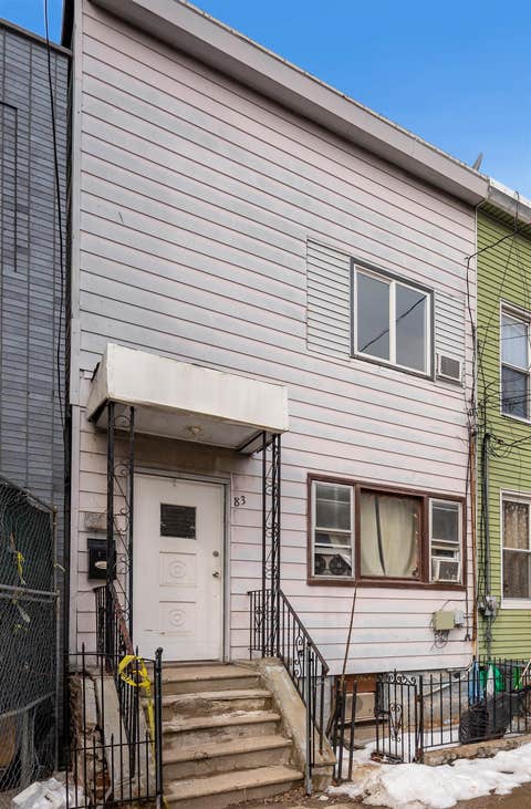 Homes For Rent - 83 Jordan Ave #1<br/> Jersey City, NJ 07306