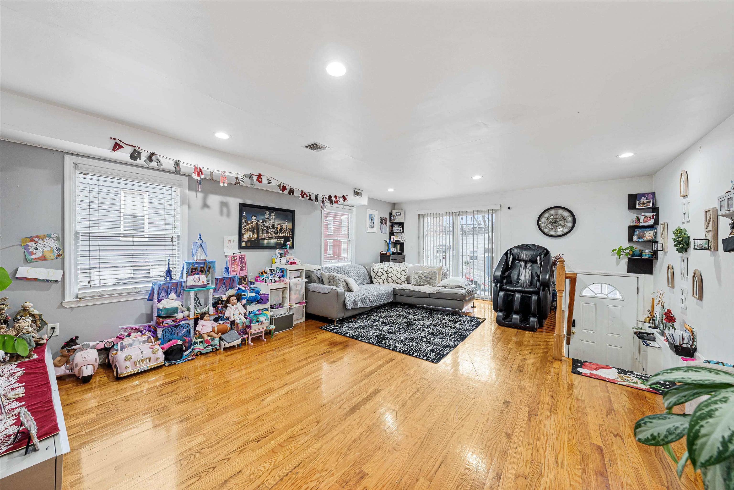 1162 50th St, North Bergen, New Jersey image 7