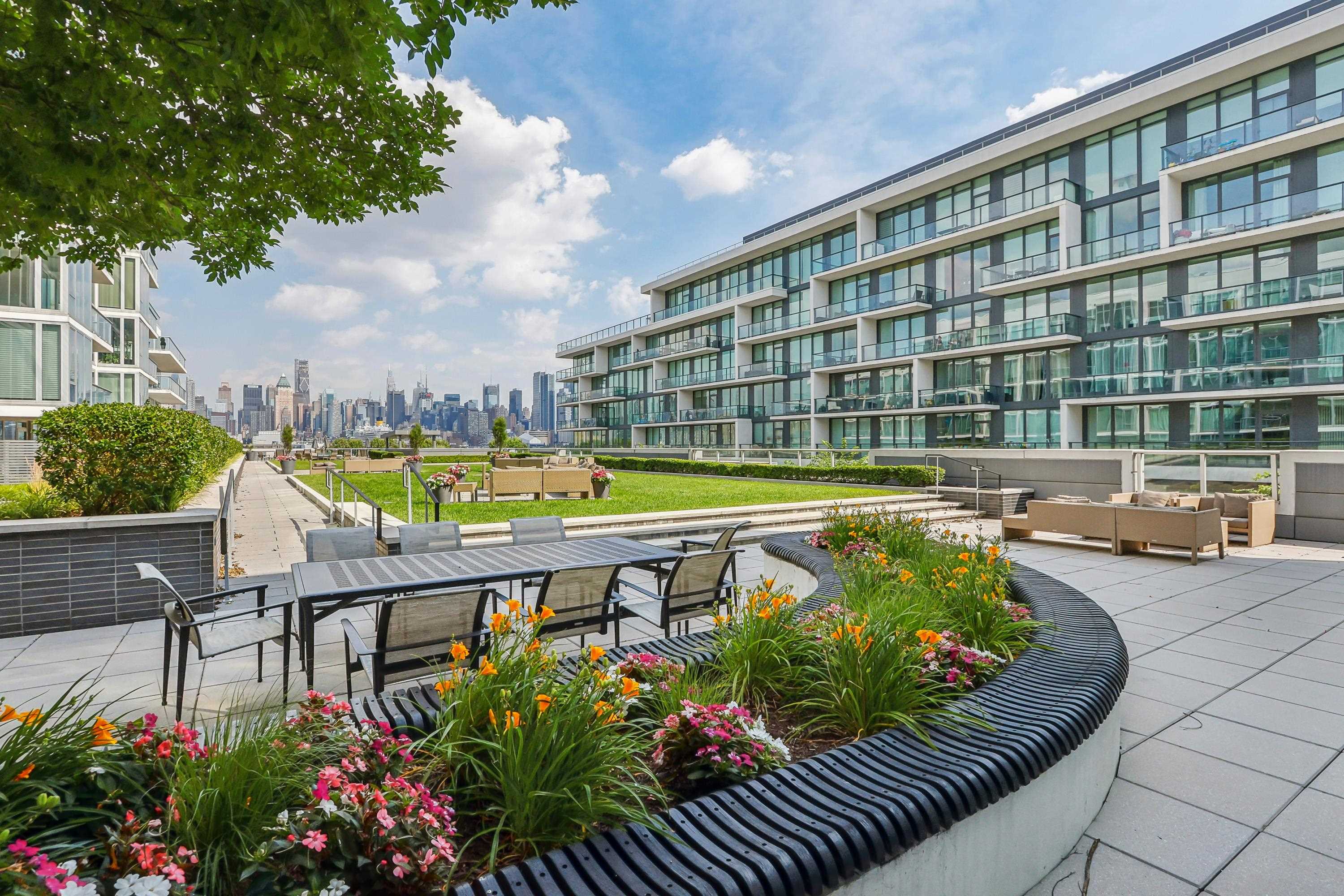 1000 Avenue At Port Imperial #515, Weehawken, New Jersey image 32