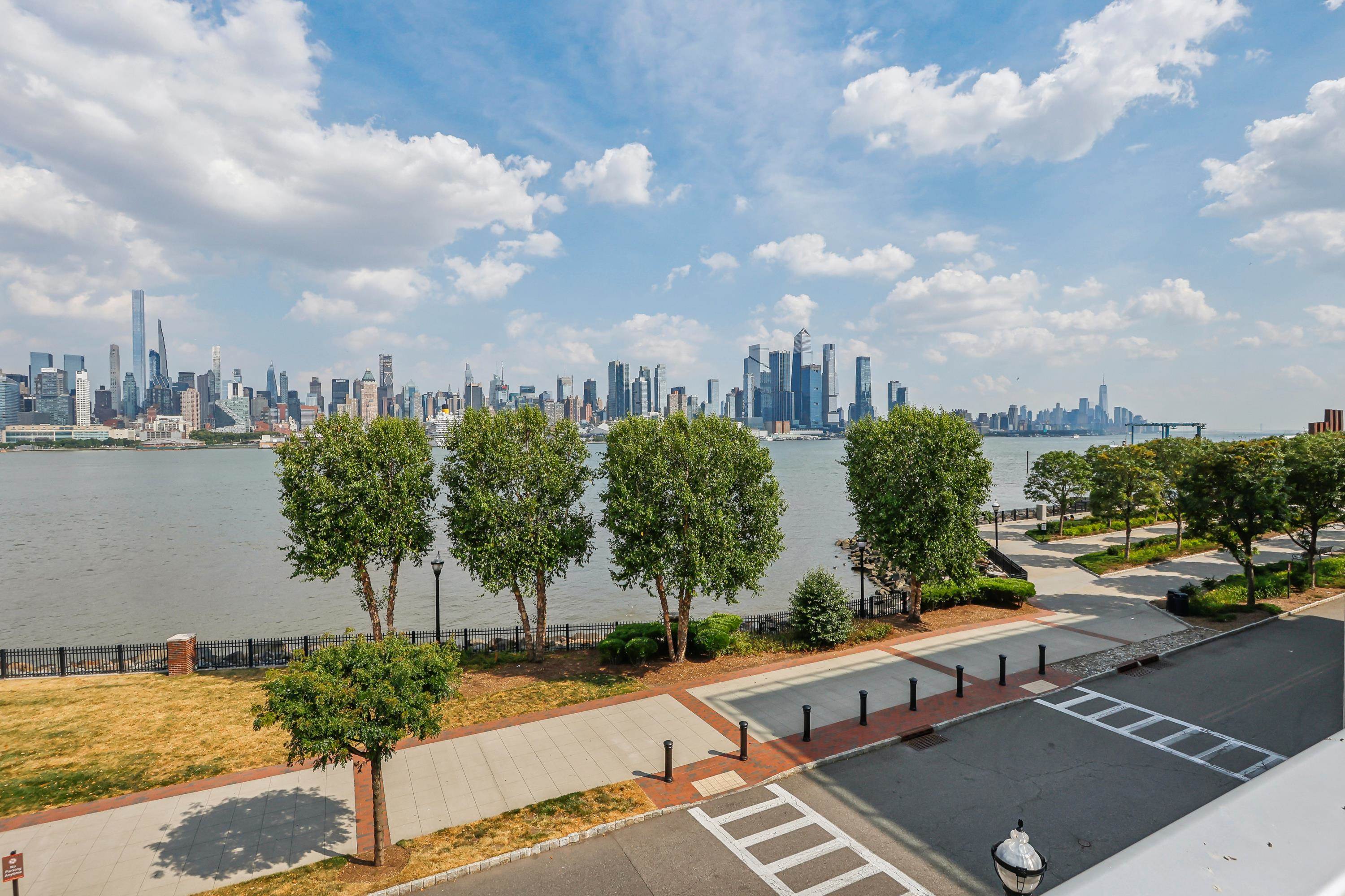 1000 Avenue At Port Imperial #515, Weehawken, New Jersey image 30