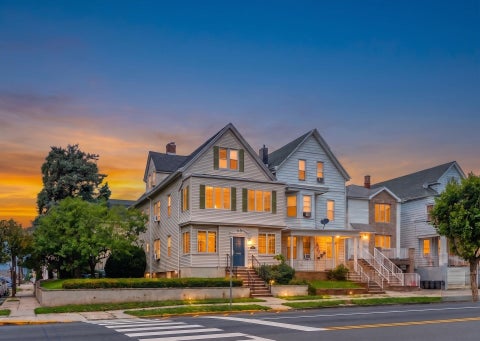 Multifamily For Sale - 339 Avenue C<br/> Bayonne, NJ 07002