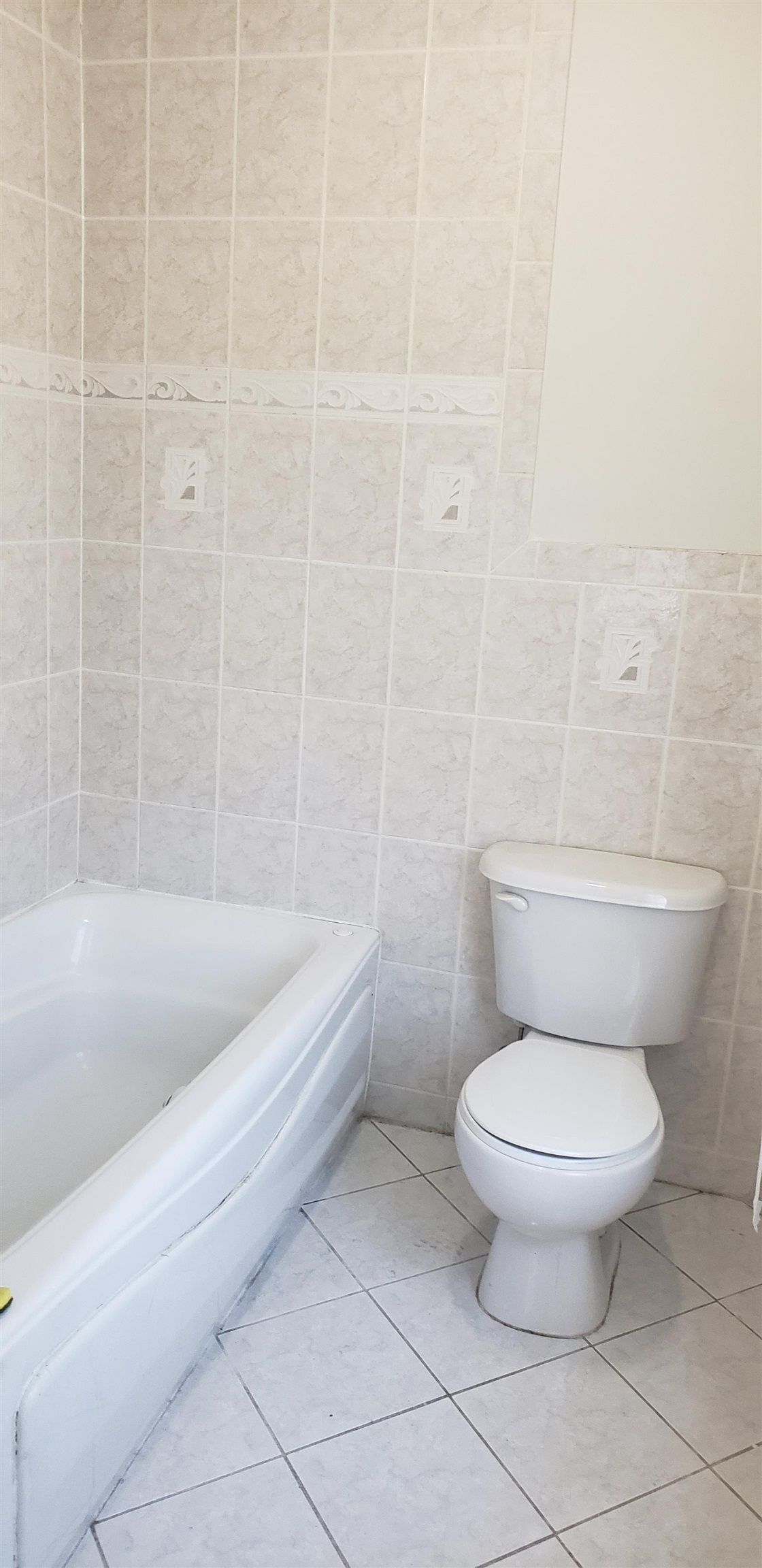 Bayonne, New Jersey 07002, United States, 1 Bedroom Bedrooms, ,1 BathroomBathrooms,Residential,Pending,15231