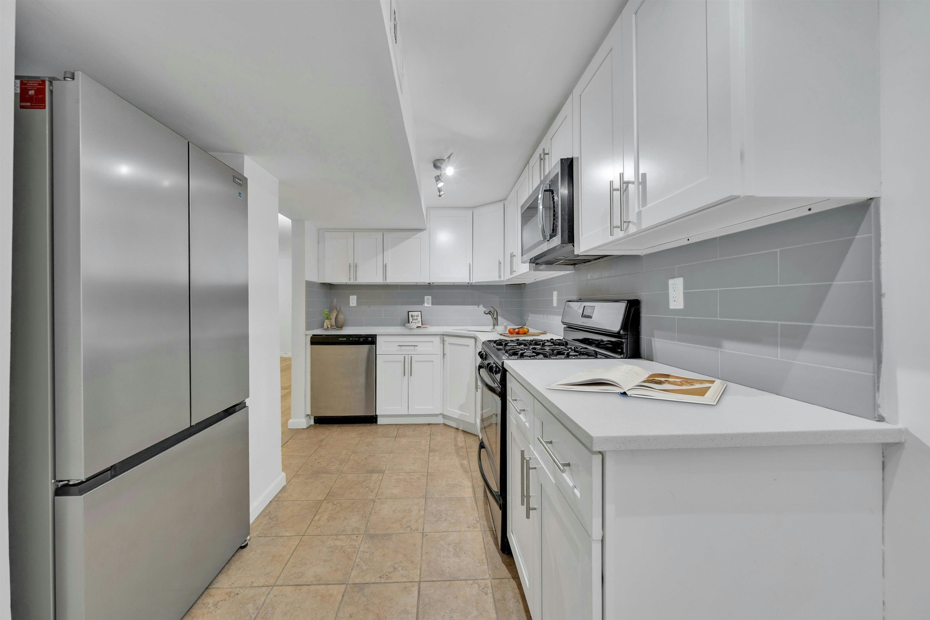 1228 Park Ave #B, Hoboken, New Jersey image 3