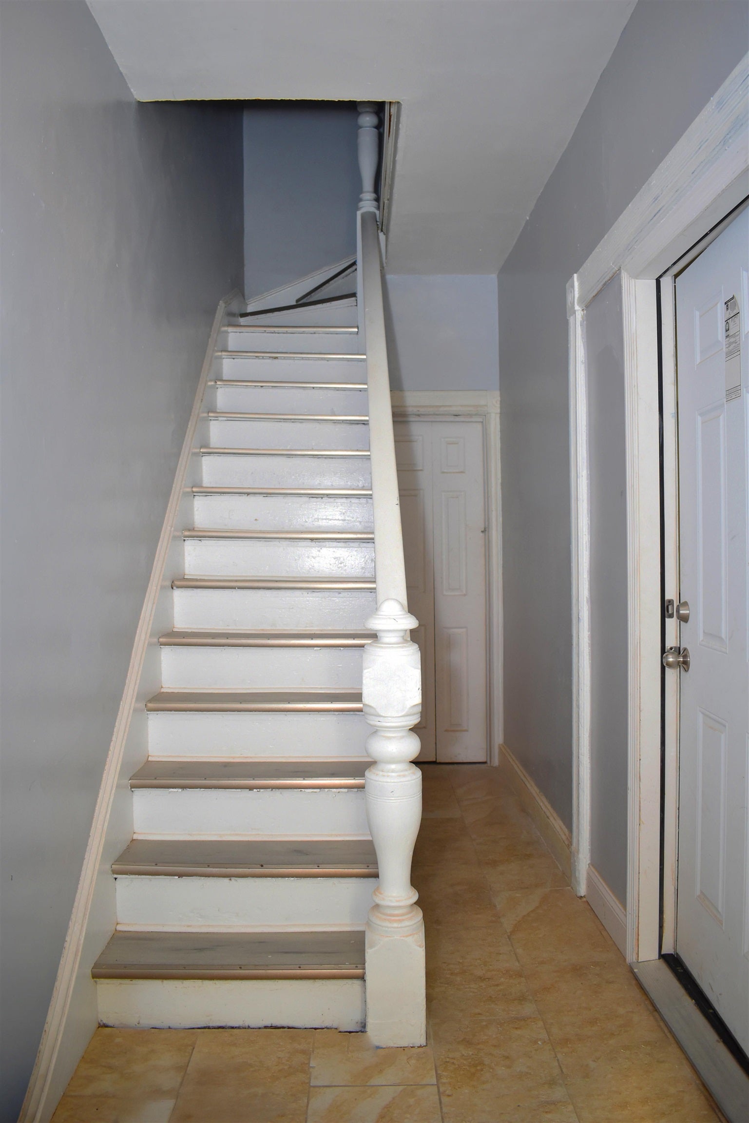 138 BAYVIEW AVE