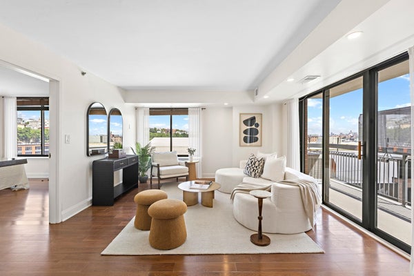 700 1ST ST APT 10P, HOBOKEN, NJ 07030 - Image ebecfd5ca4aed94b73ef8987a4ceea88/4167055592