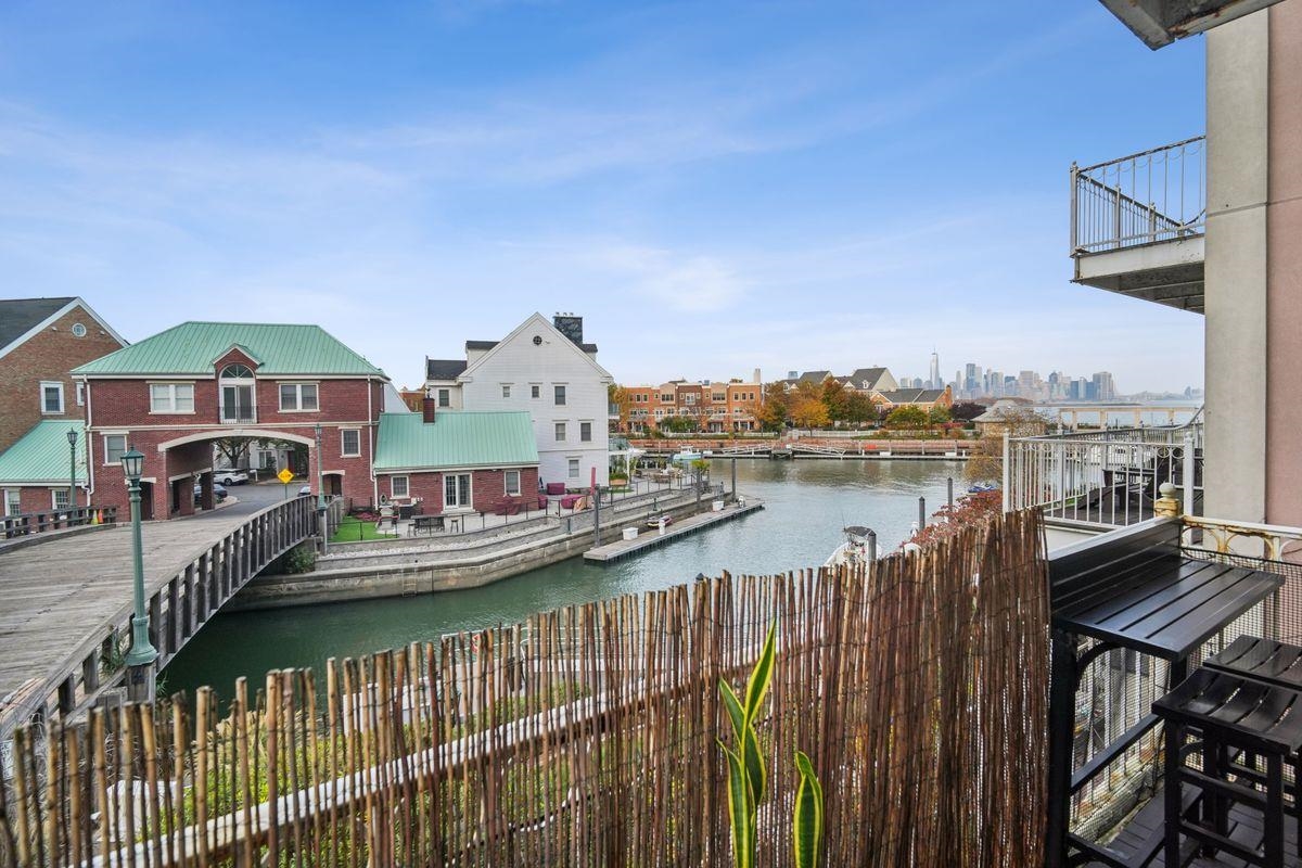 111 Shearwater Ct East Ct #21, Jersey City, New Jersey image 15