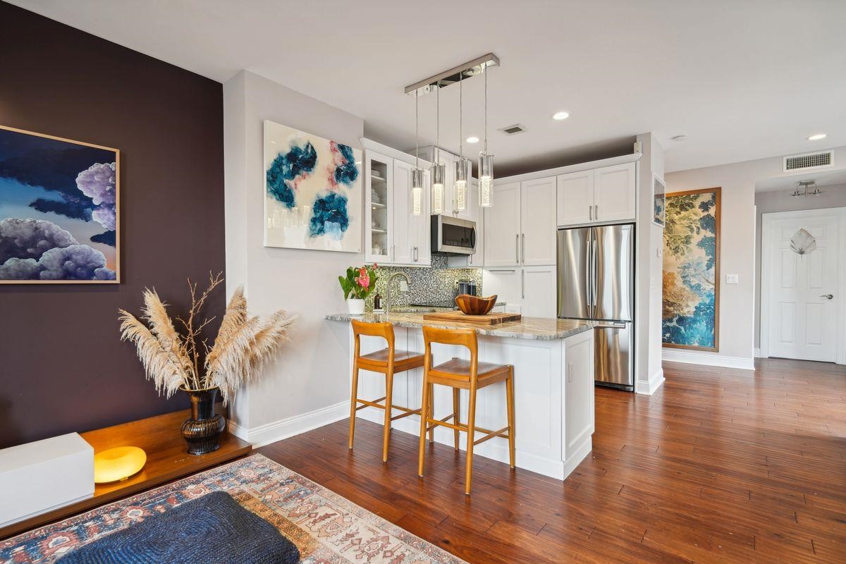 111 Shearwater Ct East Ct #21, Jersey City, New Jersey image 4