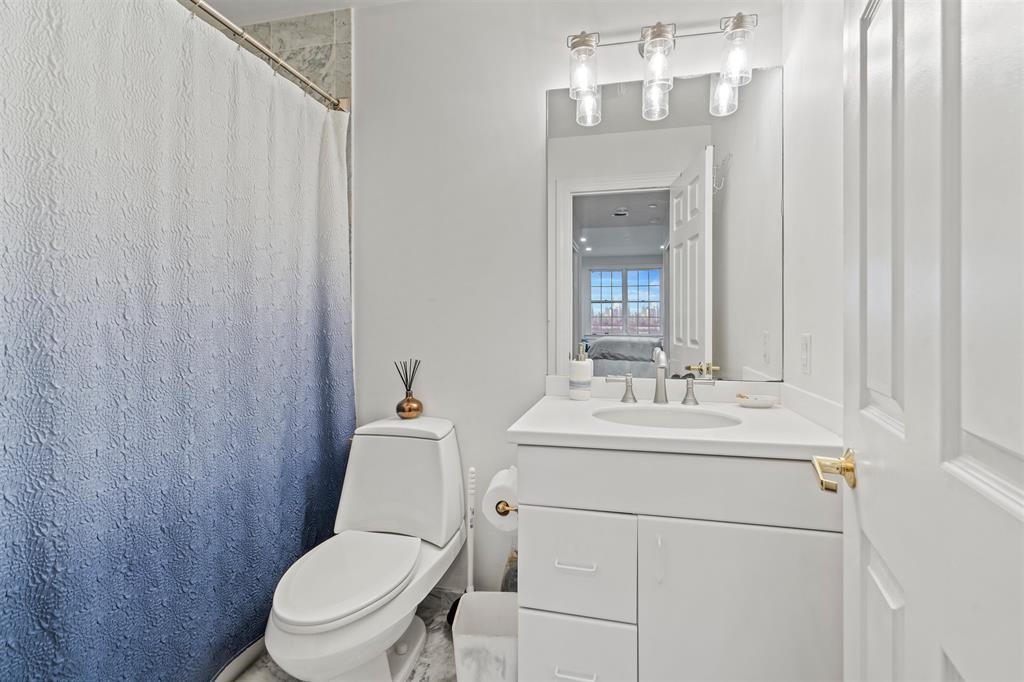 206 Shearwater Ct West #74, Jersey City, New Jersey image 9