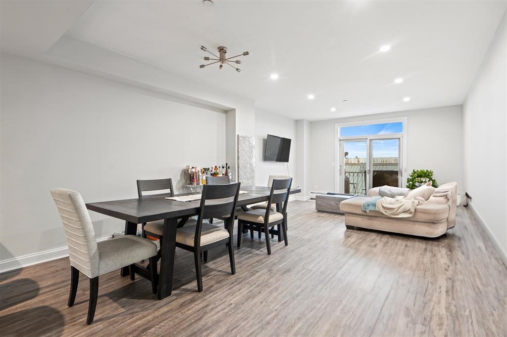 206 Shearwater Ct West #74, Jersey City, New Jersey image 2