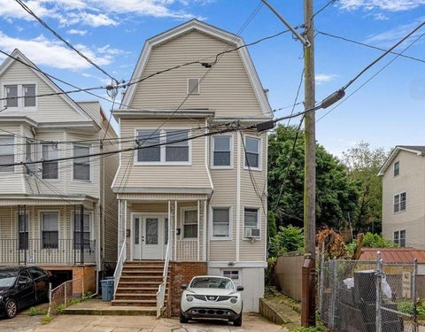 Multifamily For Rent - 2 Apollo St #2<br/> Jersey City, NJ 07306