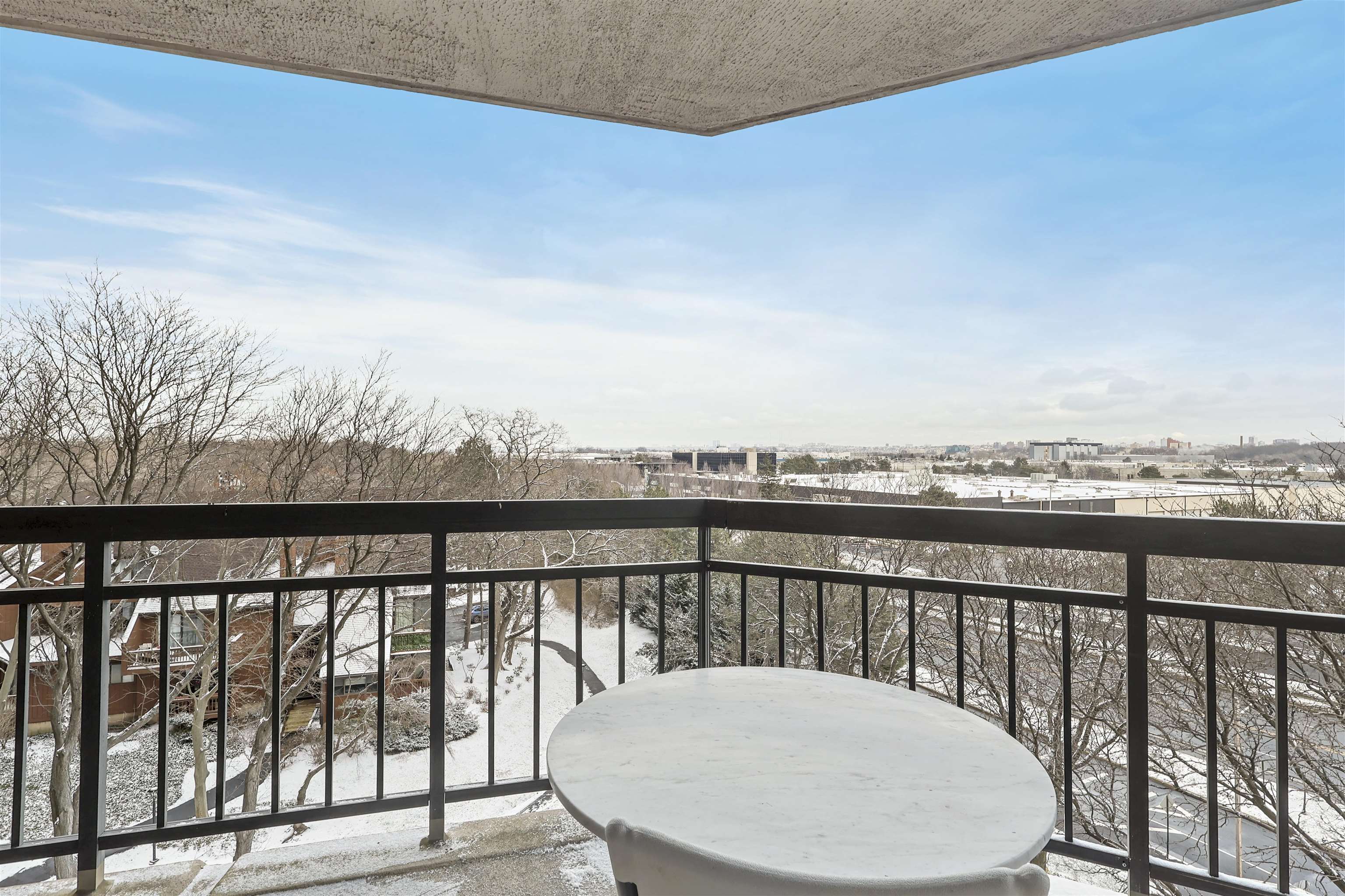 417 Harmon Cove Tower #417, Secaucus, New Jersey image 8