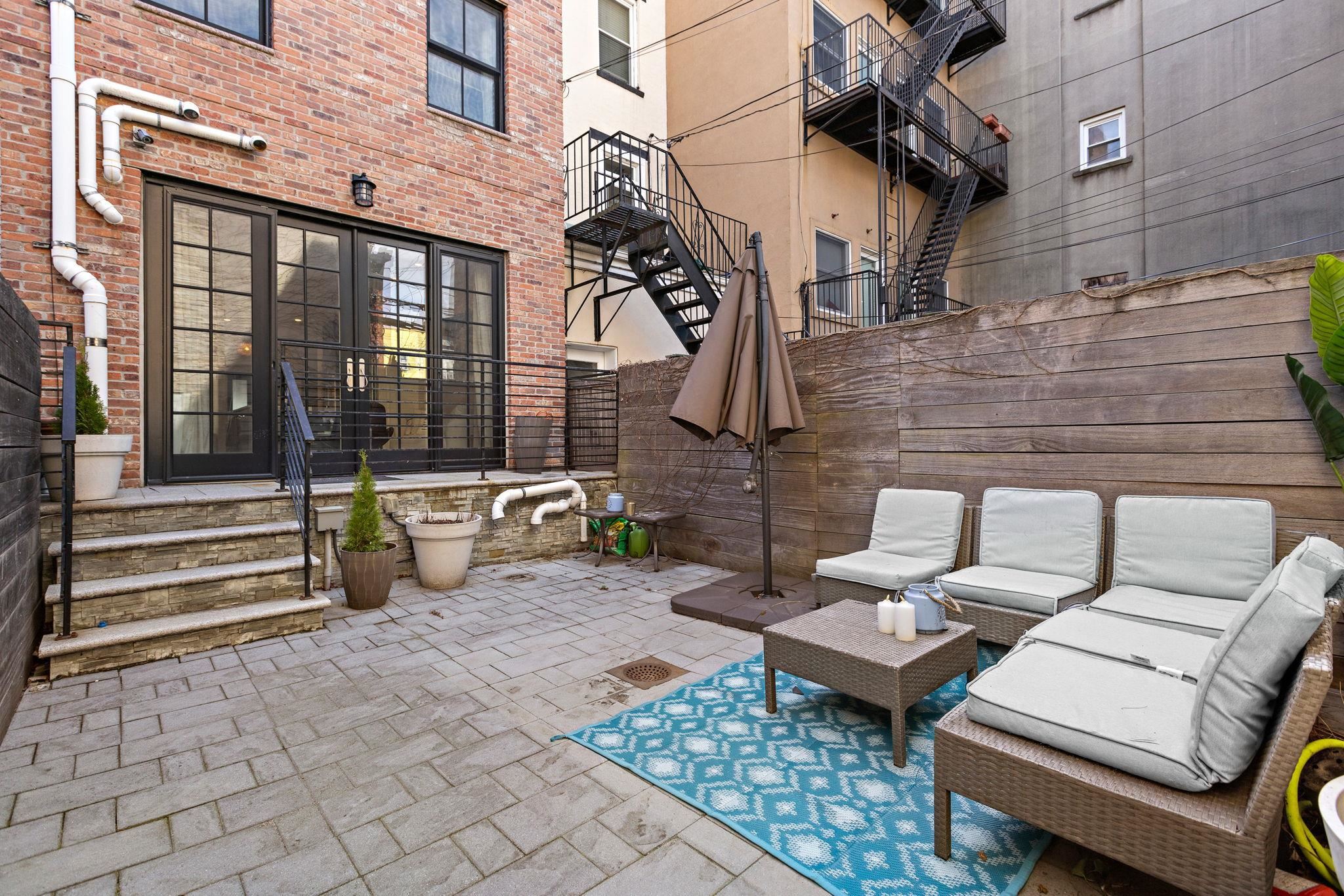526 Hudson St, Hoboken, New Jersey image 6