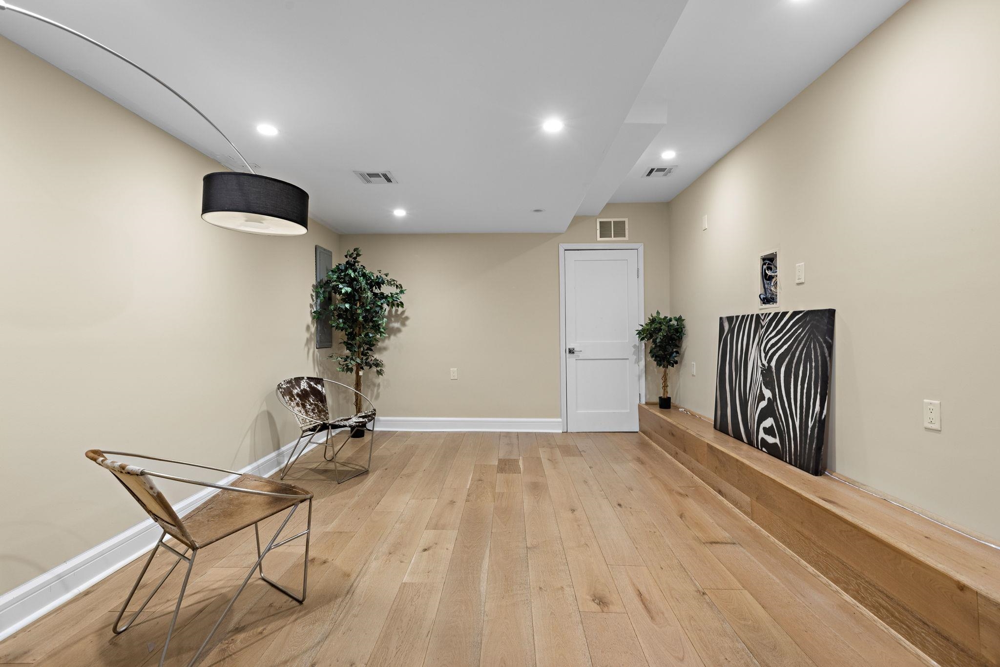 526 Hudson St, Hoboken, New Jersey image 24