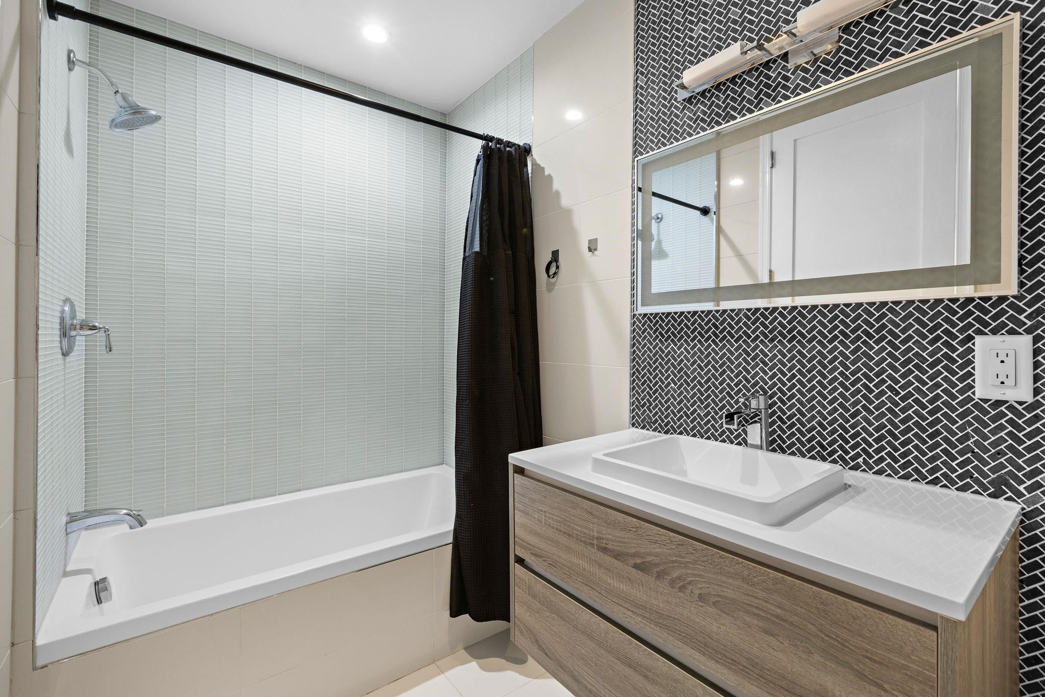 526 Hudson St, Hoboken, New Jersey image 23