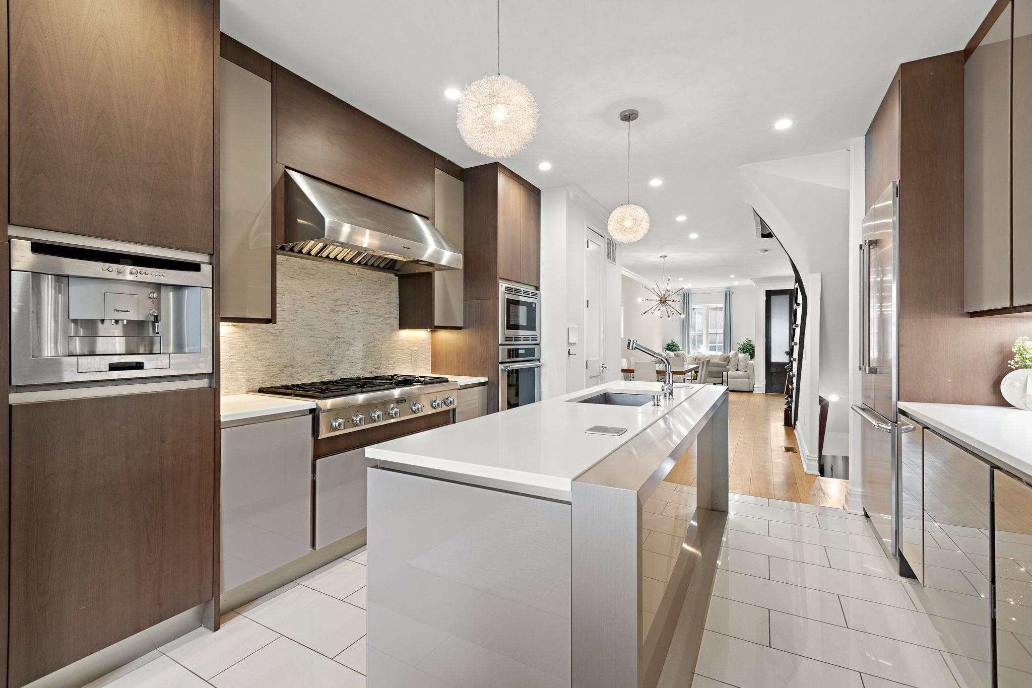 526 Hudson St, Hoboken, New Jersey image 7