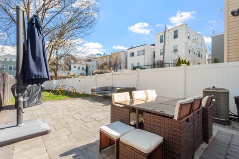 Homes For Sale - 398 Fairmount Ave<br/> Jersey City, NJ 07306