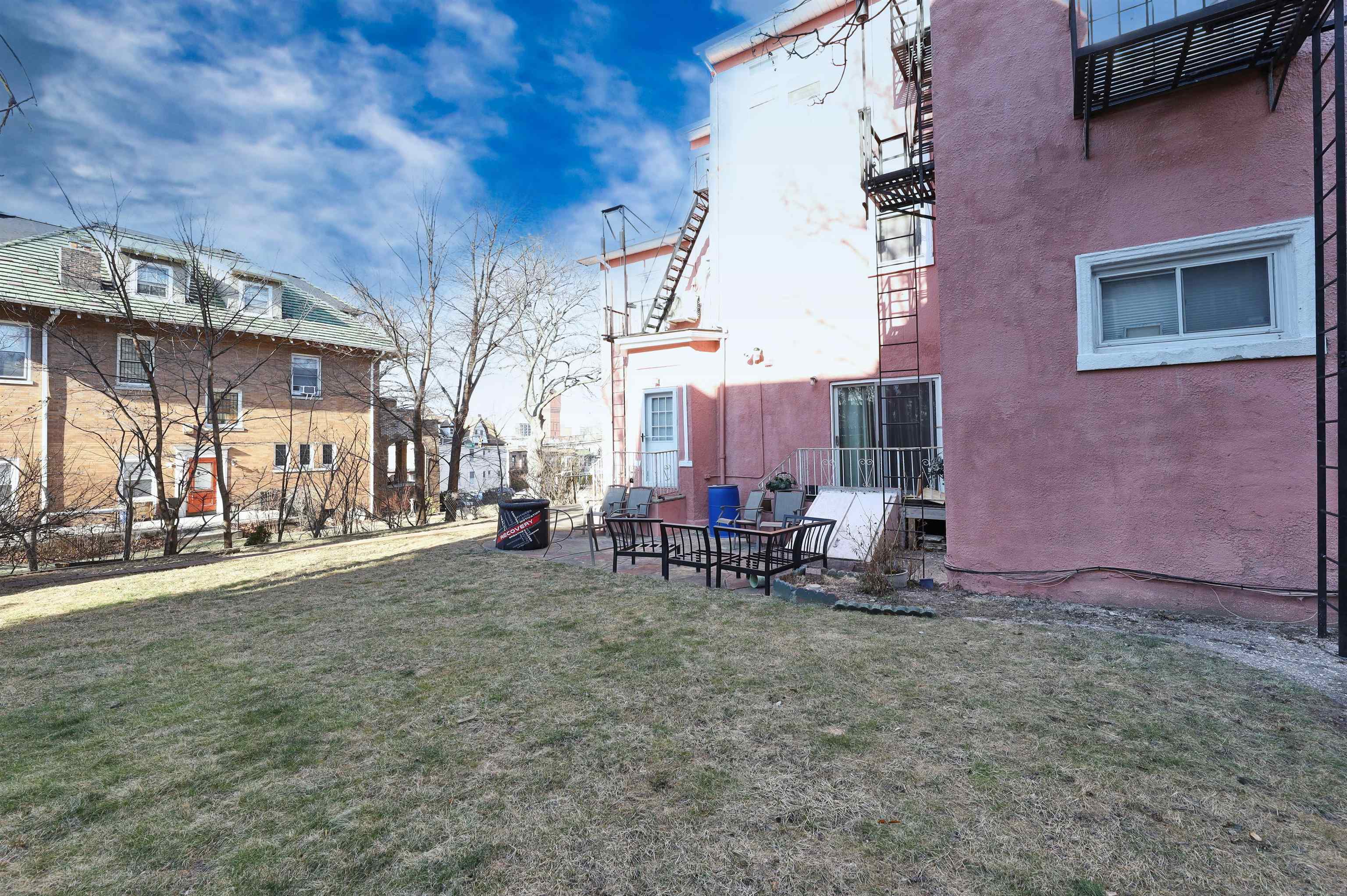 720 Blvd East #2E, Weehawken, New Jersey image 34