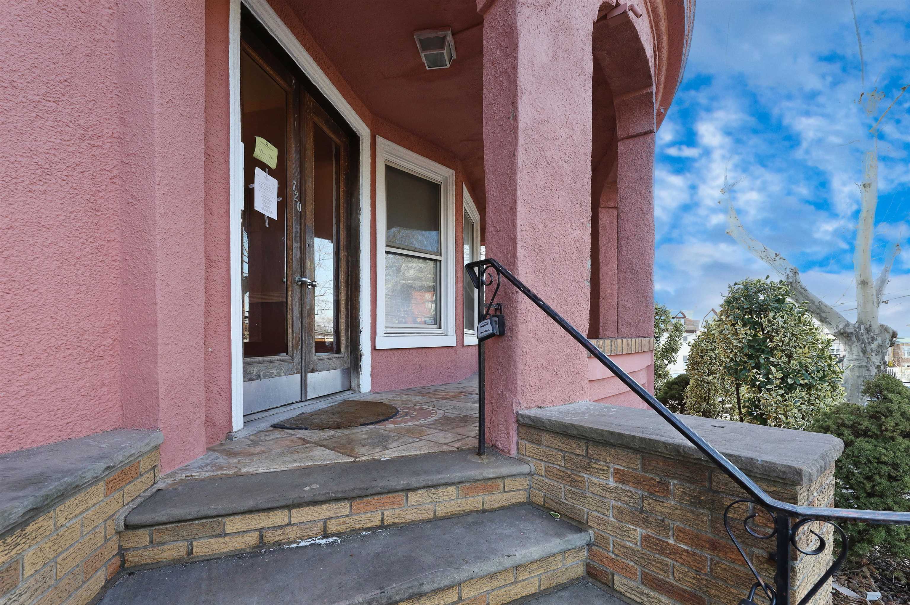 720 Blvd East #2E, Weehawken, New Jersey image 3
