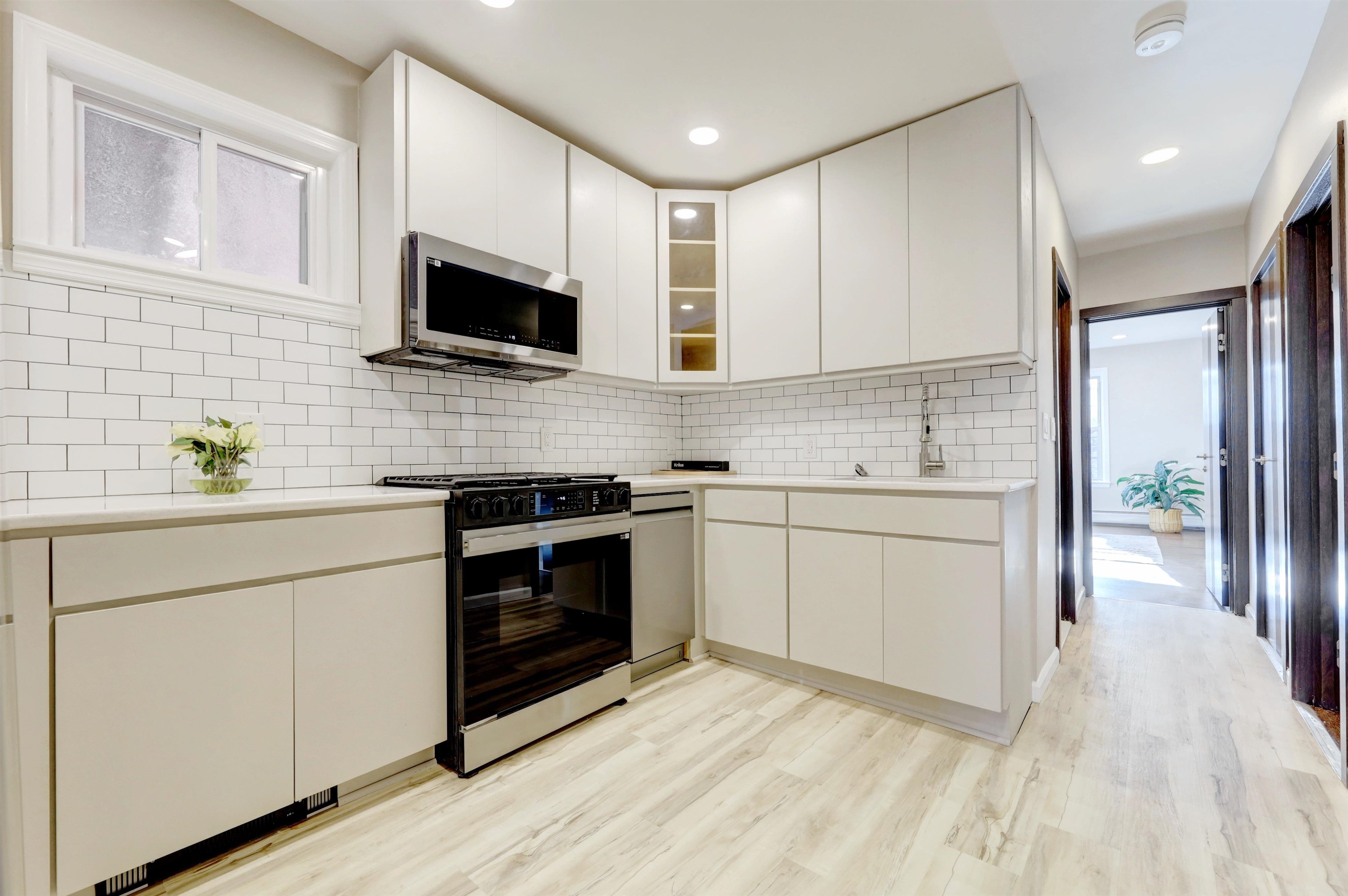 720 Blvd East #2E, Weehawken, New Jersey image 18