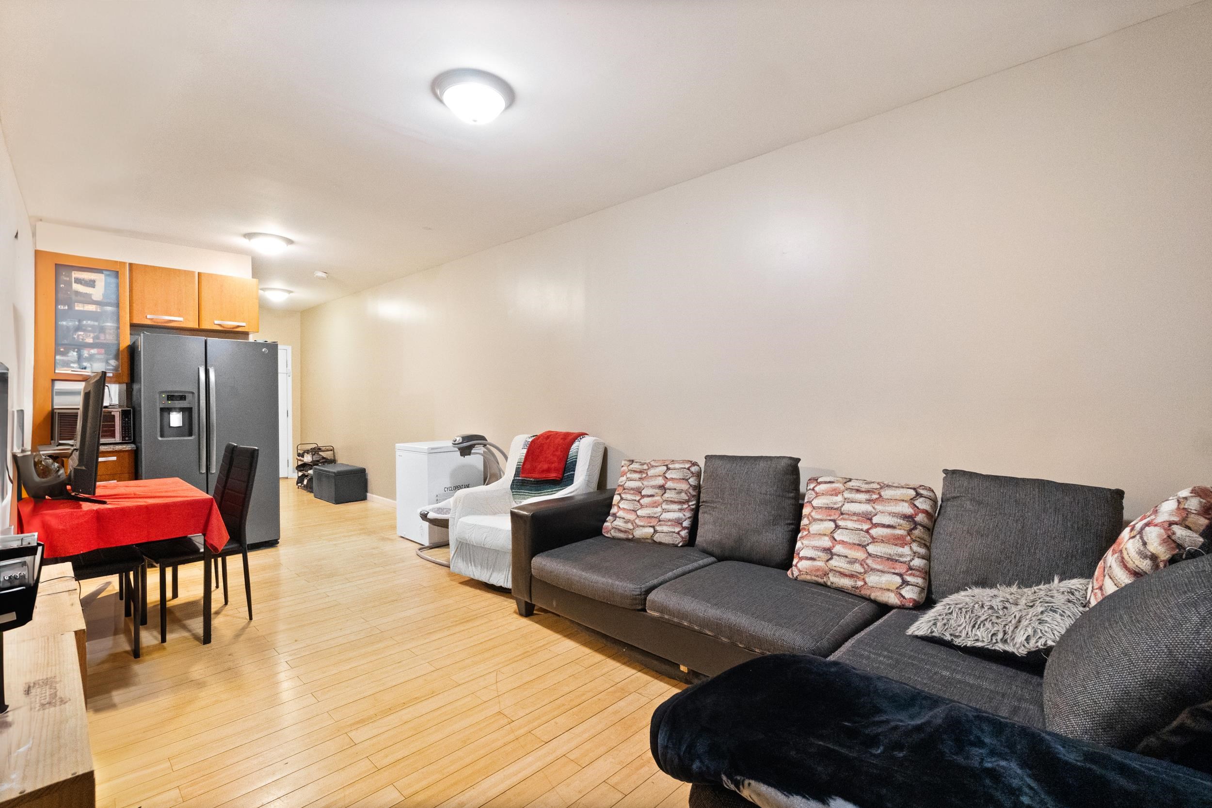 313 Avenue C #4, Bayonne, New Jersey image 1