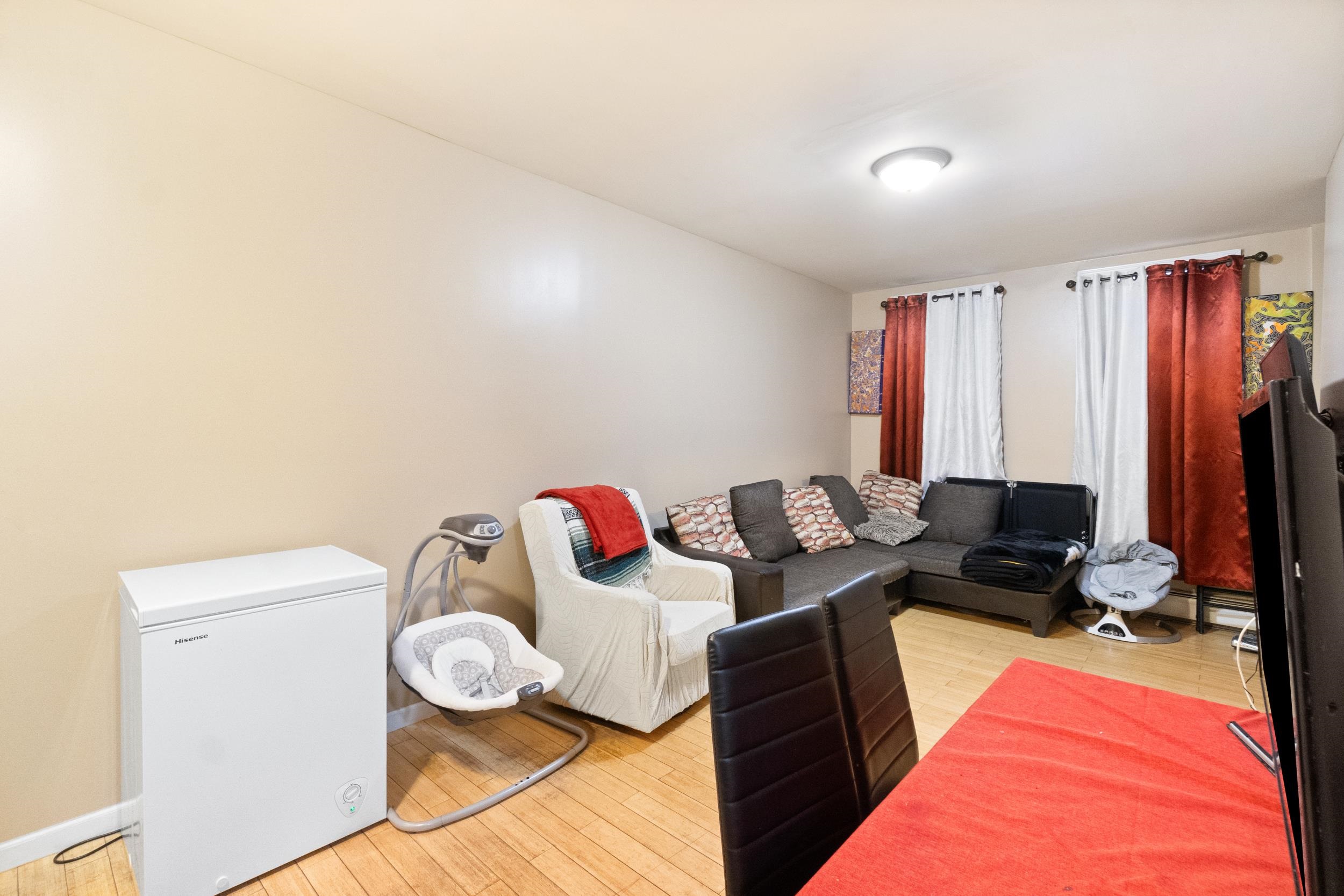 313 Avenue C #4, Bayonne, New Jersey image 2