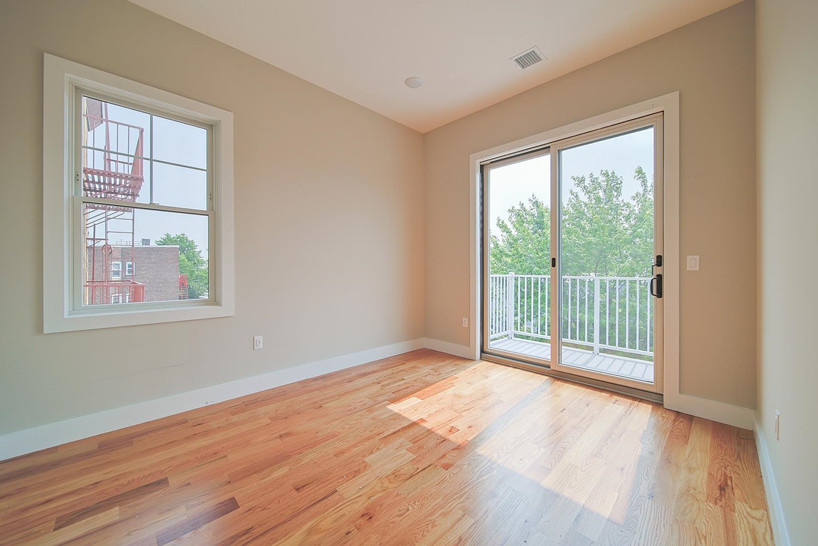 40 Wright Ave, Jersey City, New Jersey image 19