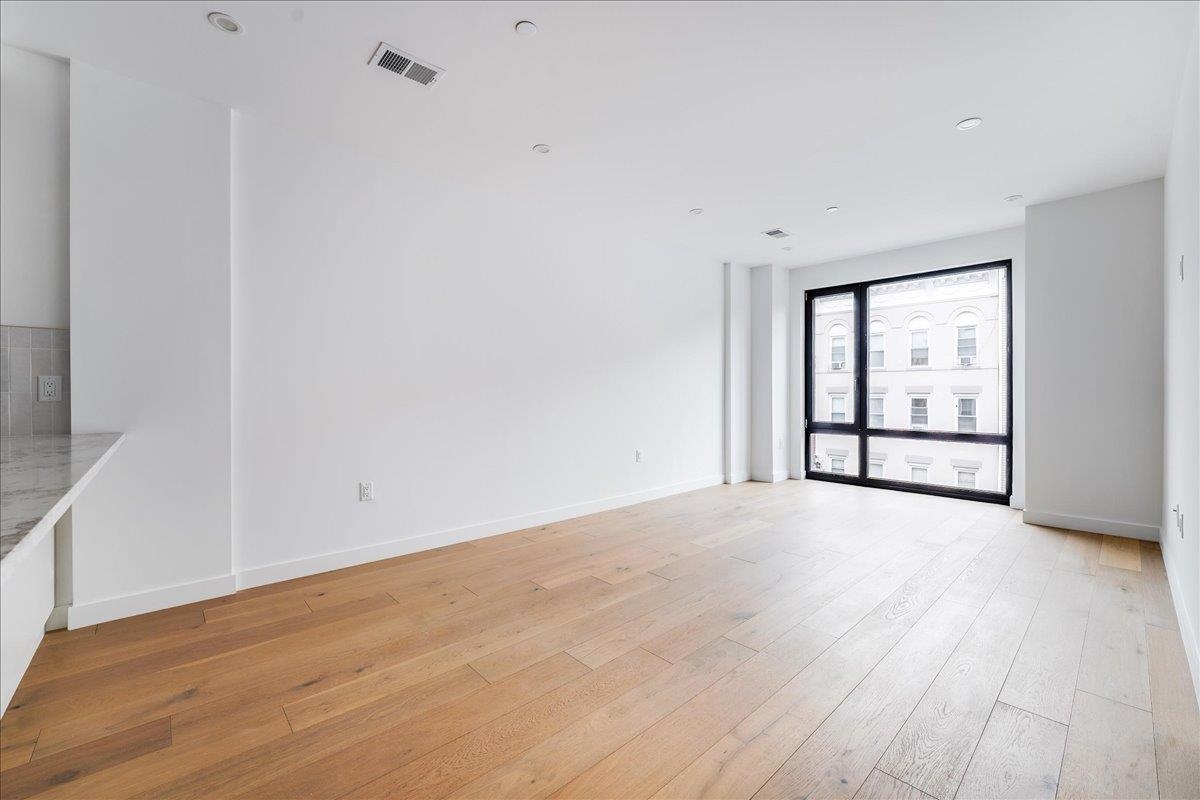 418 Monroe St #301, Hoboken, New Jersey image 9