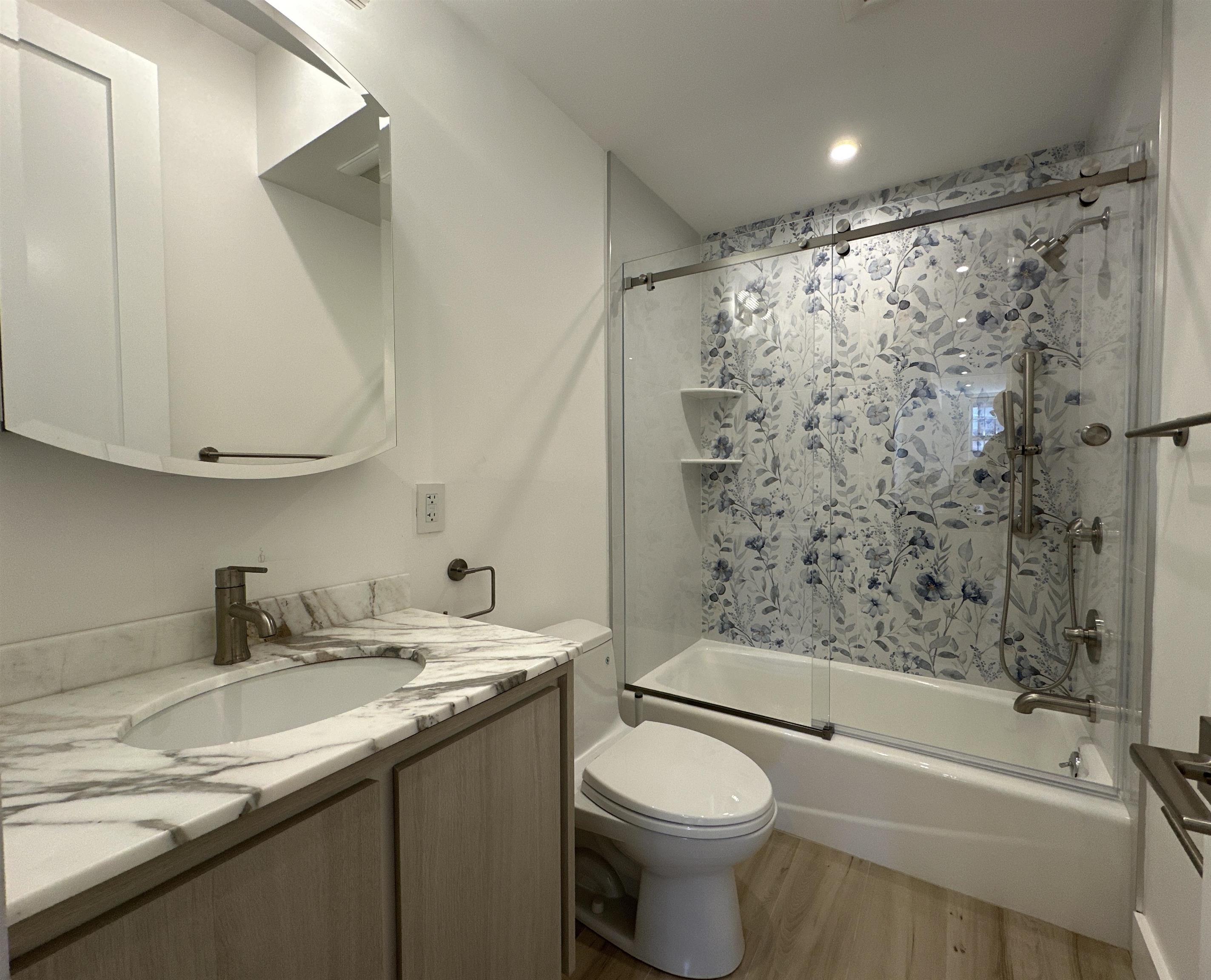 90 Monroe St #2, Hoboken, New Jersey image 25