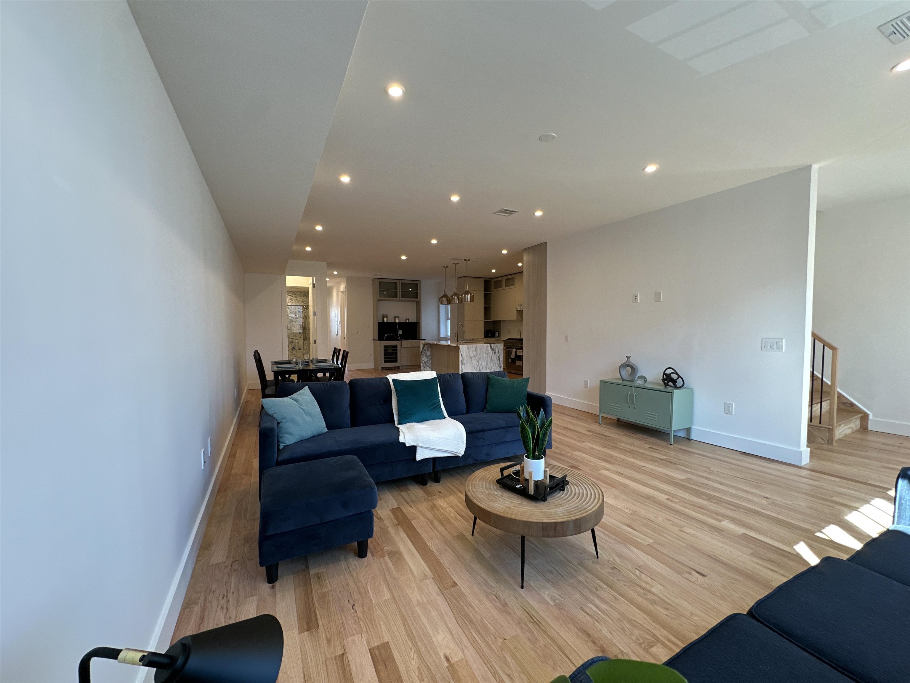 90 Monroe St #2, Hoboken, New Jersey image 6