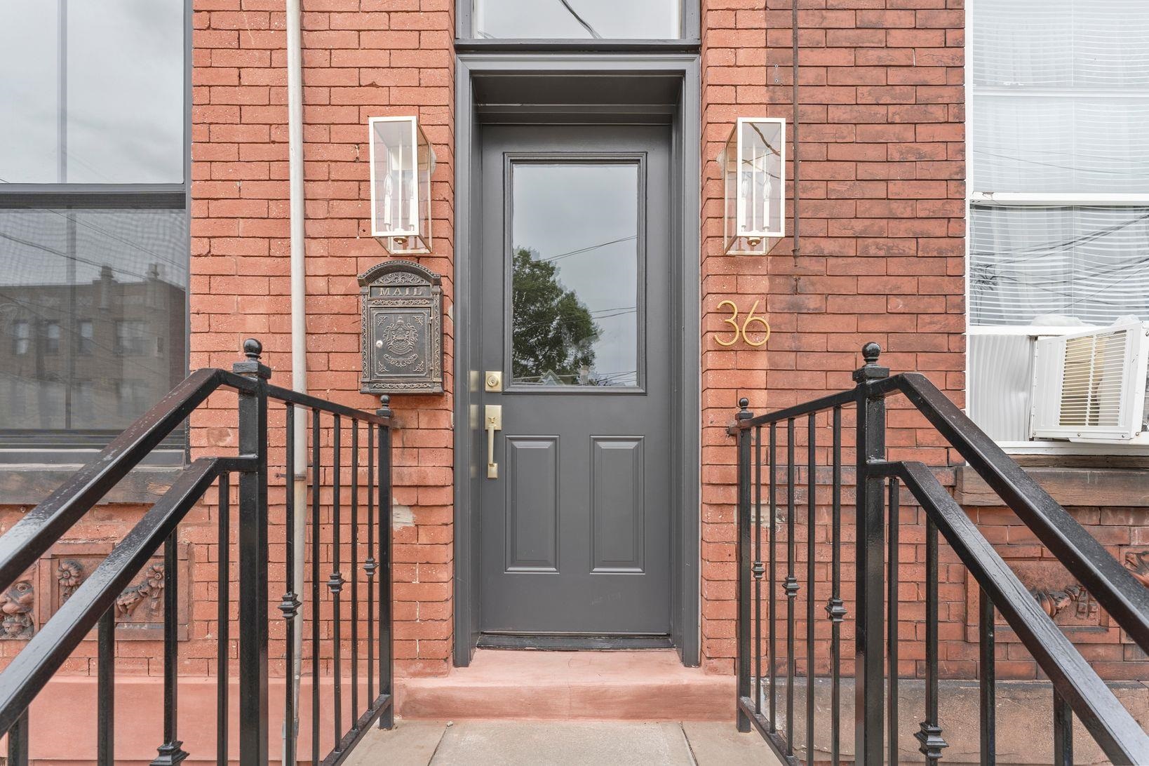 36 BOYD AVE