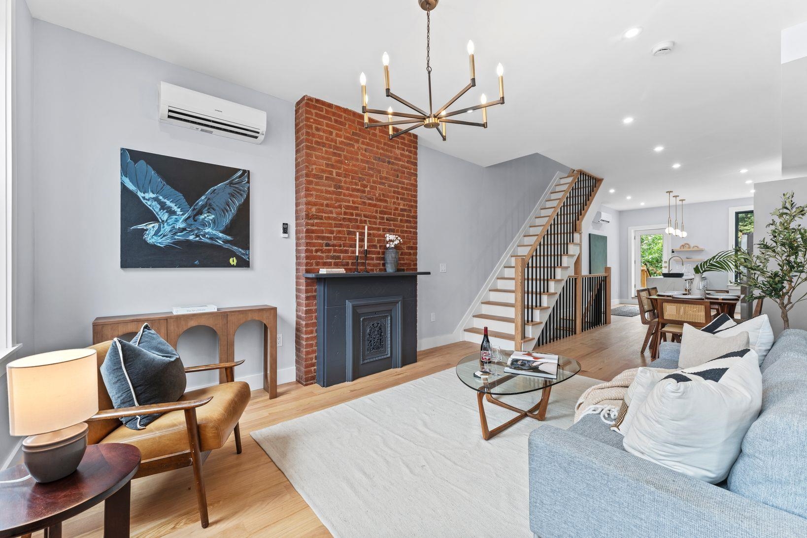 36 BOYD AVE