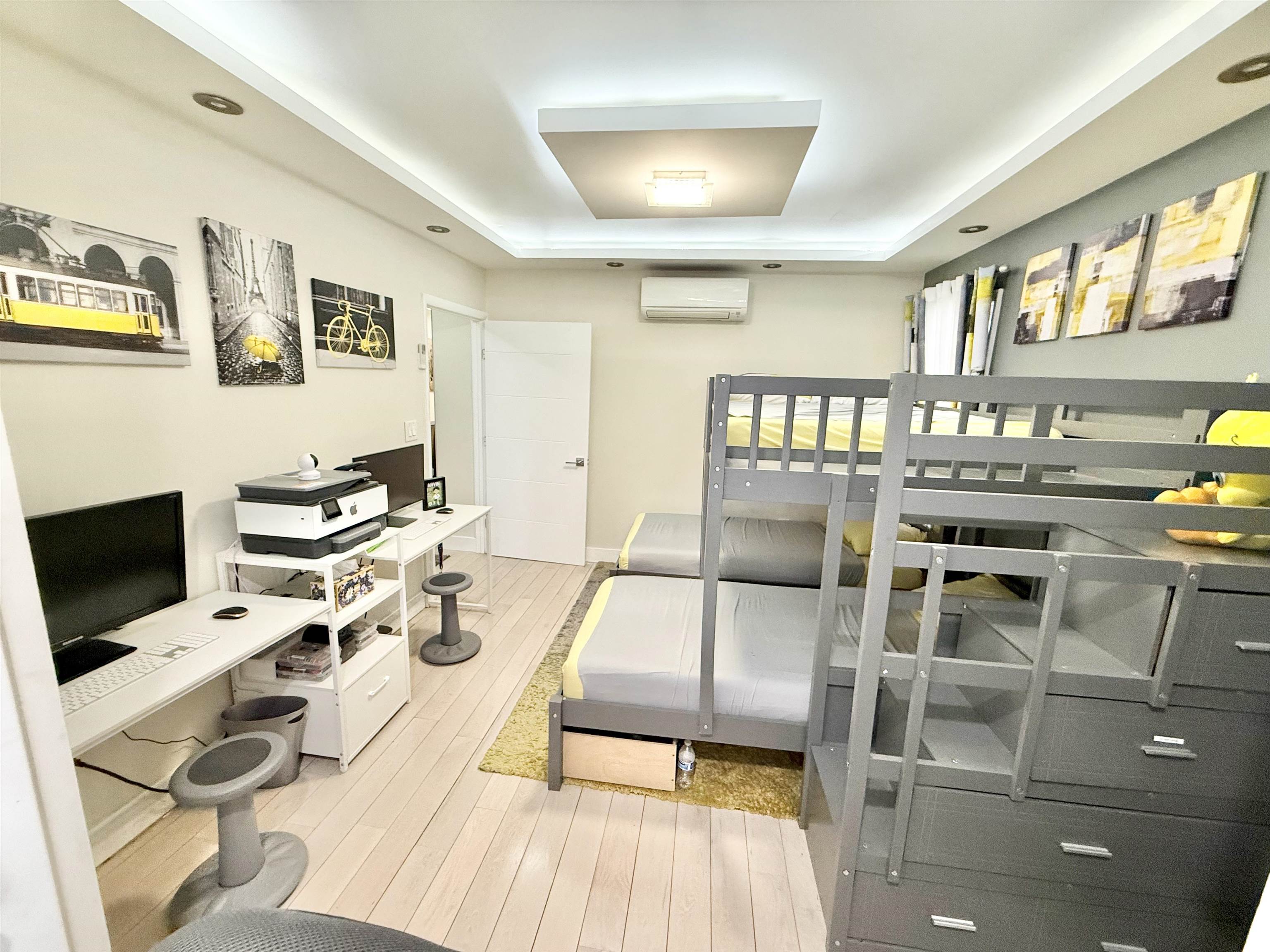 89 West 6th St, Bayonne, New Jersey image 24