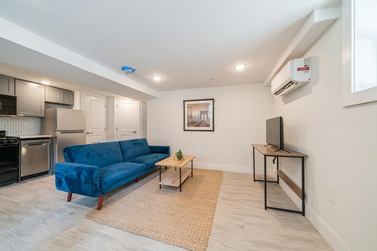 543 Palisade Ave #5, Jersey City, New Jersey image 2