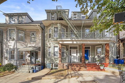 Featured picture for the property 240020687