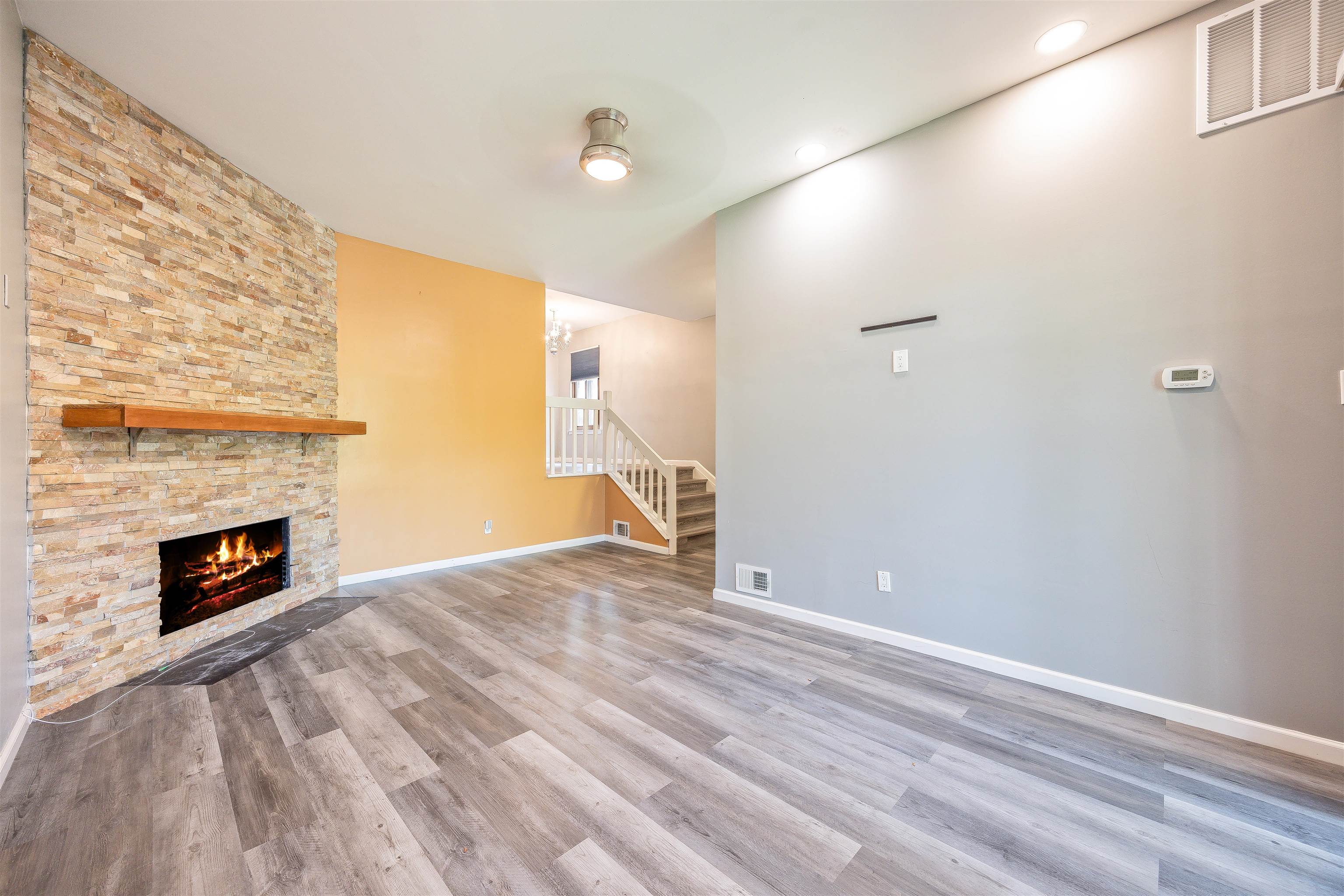 327 SEA ISLE KEY