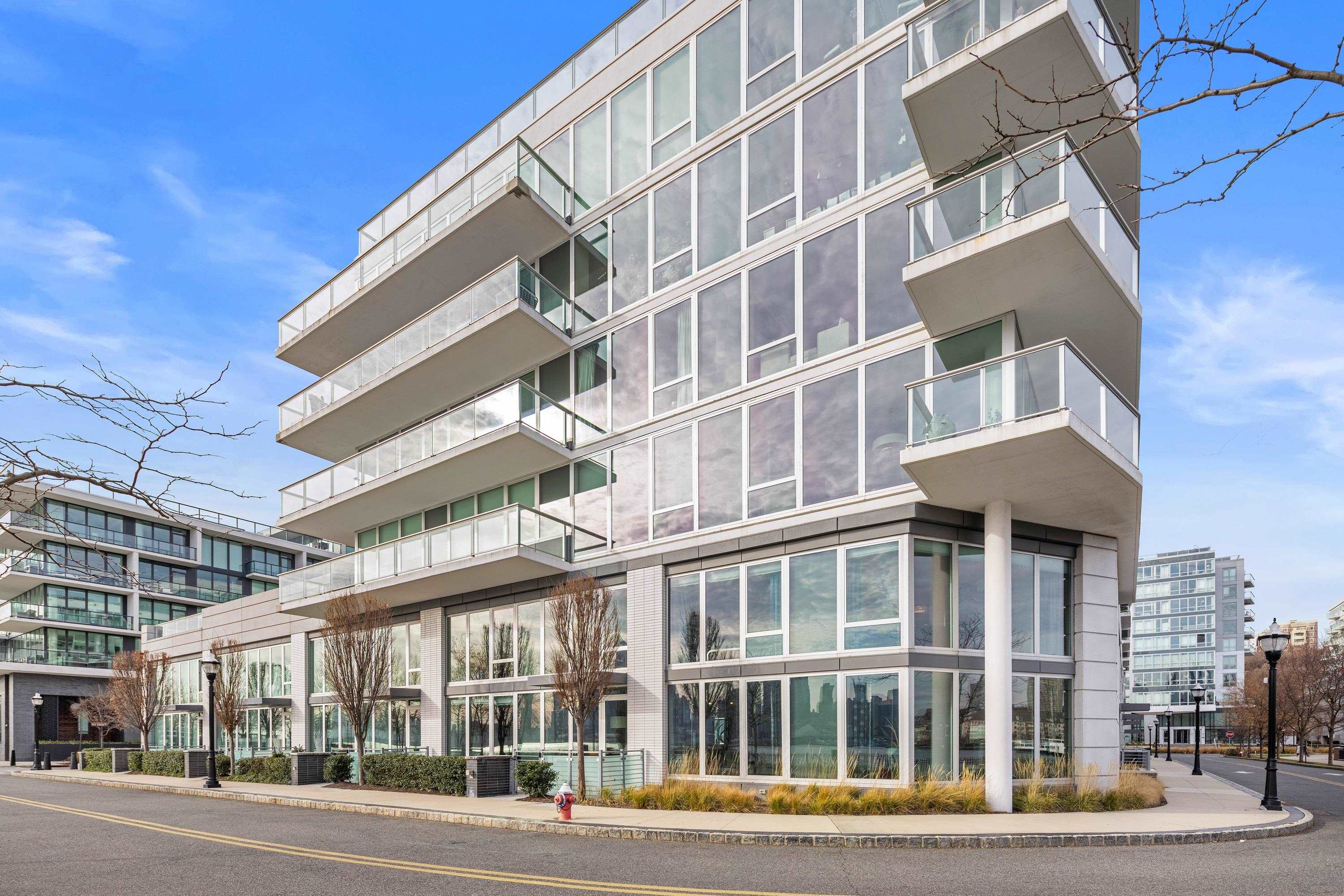 1000 Avenue At Port Imperial #514, Weehawken, New Jersey image 40