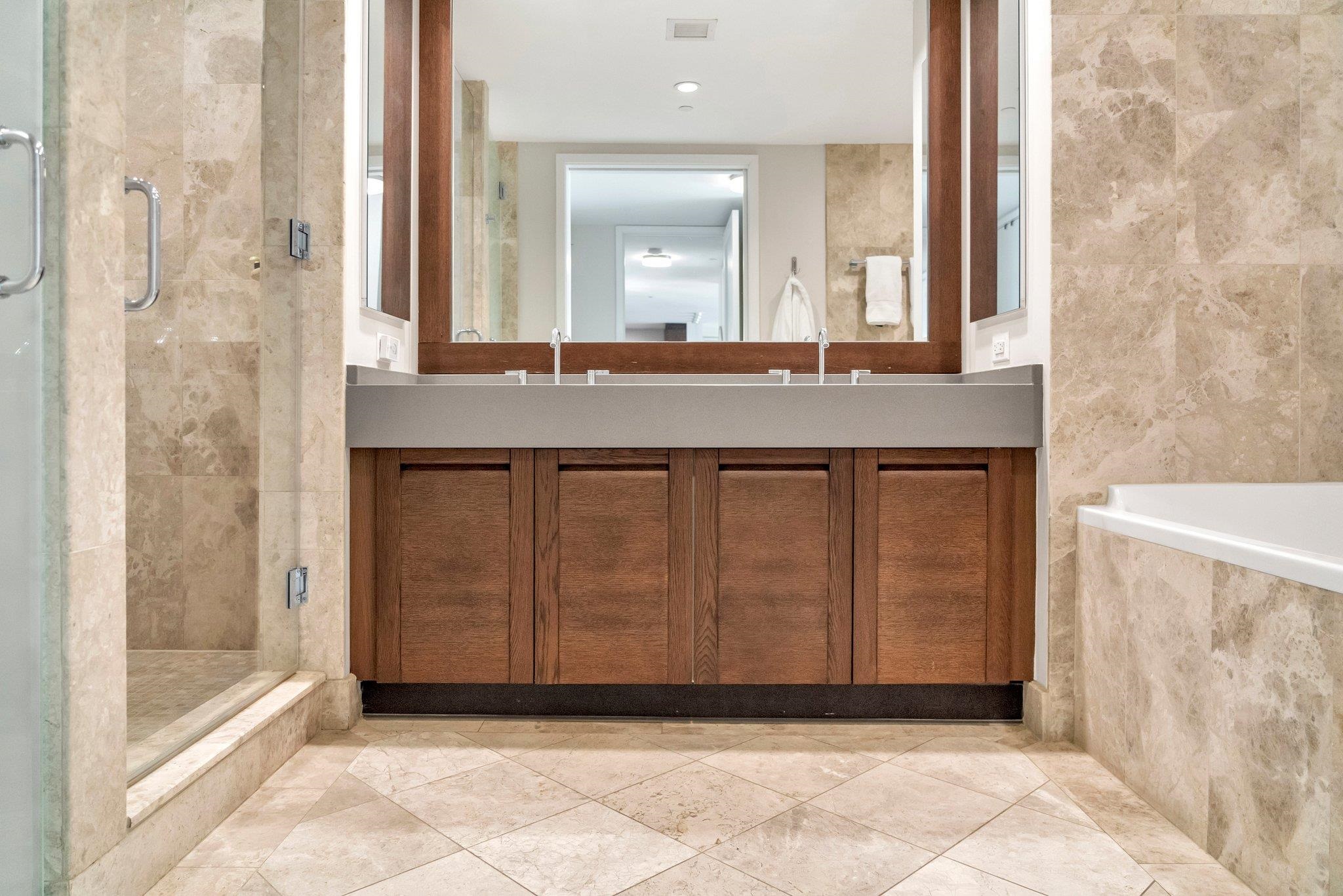 1000 Avenue At Port Imperial #514, Weehawken, New Jersey image 24