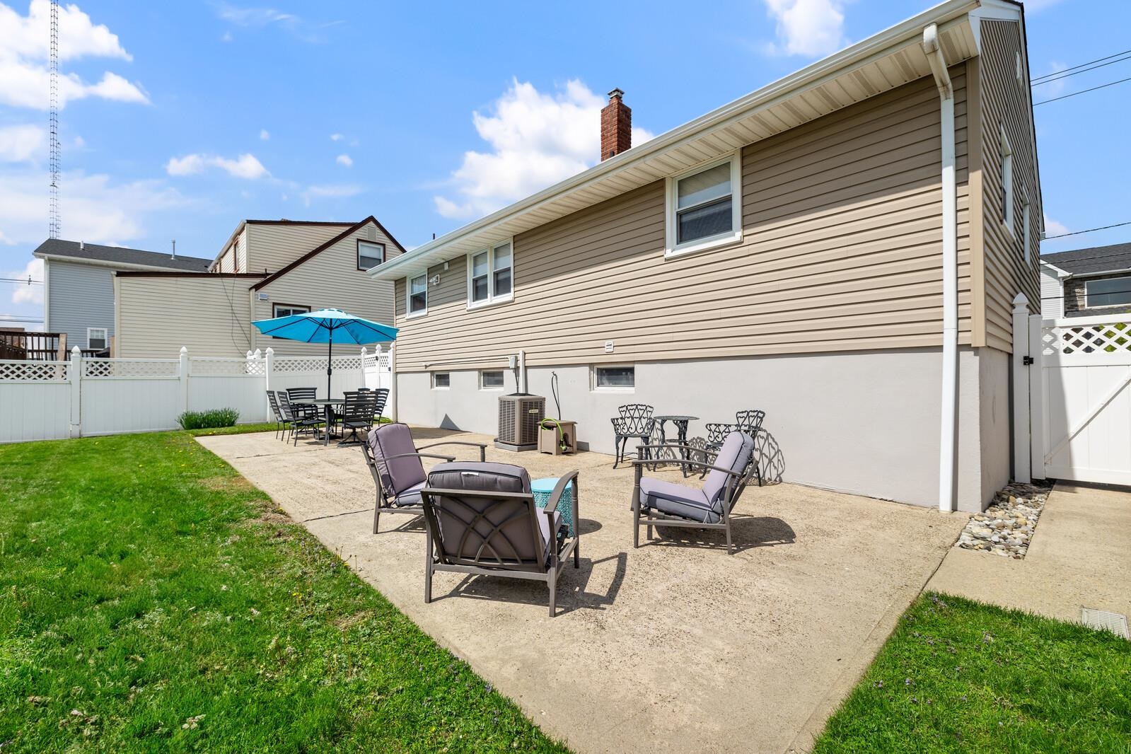 1026 Gillis Pl, Secaucus, New Jersey image 36