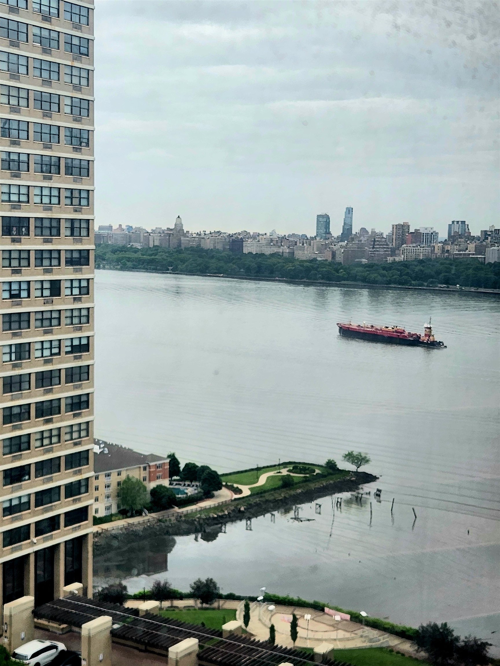 7000 Blvd East #31G, Guttenberg, New Jersey image 13