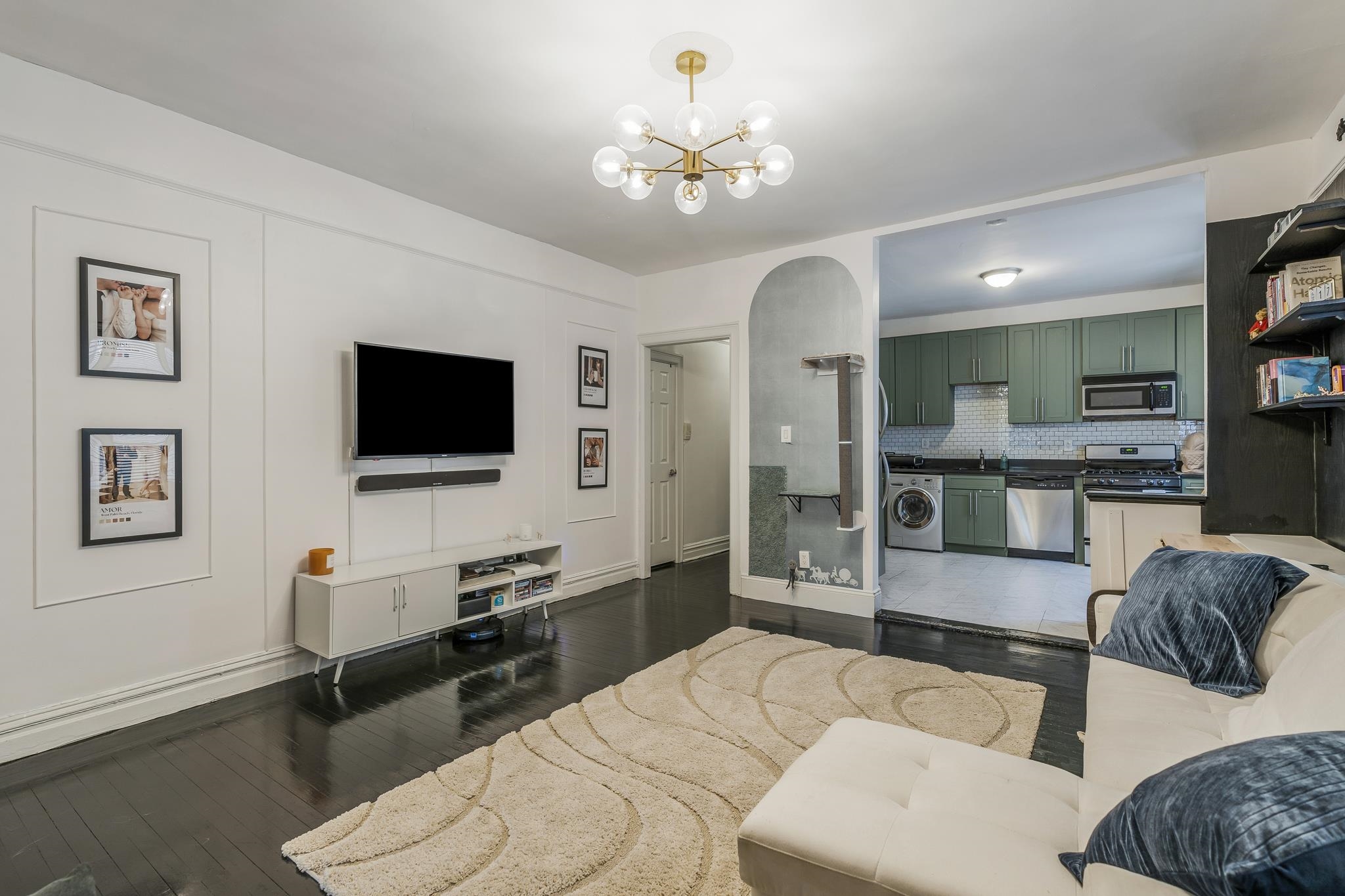 260 HARRISON AVE 403